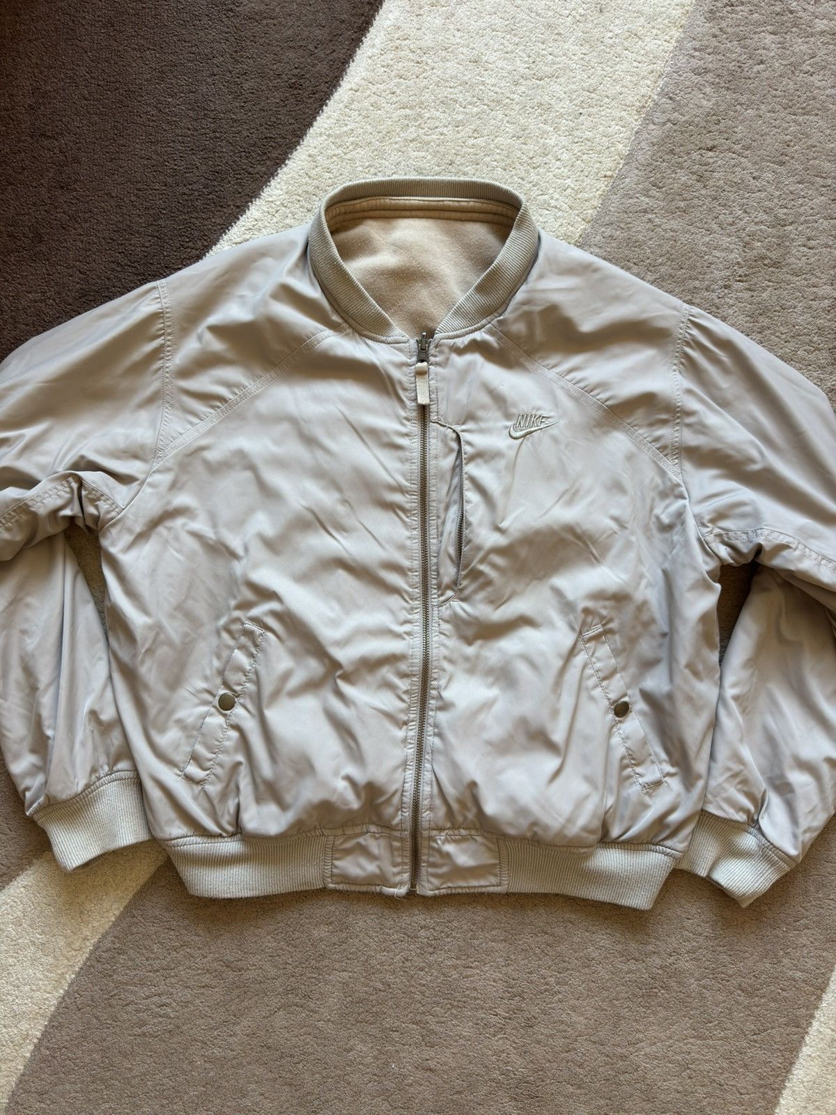 Nike Nike Vintage Bomber Jacket 2 in 1 Reversible Beige Boxy Size US M / EU 48-50 / 2 - 5 Thumbnail