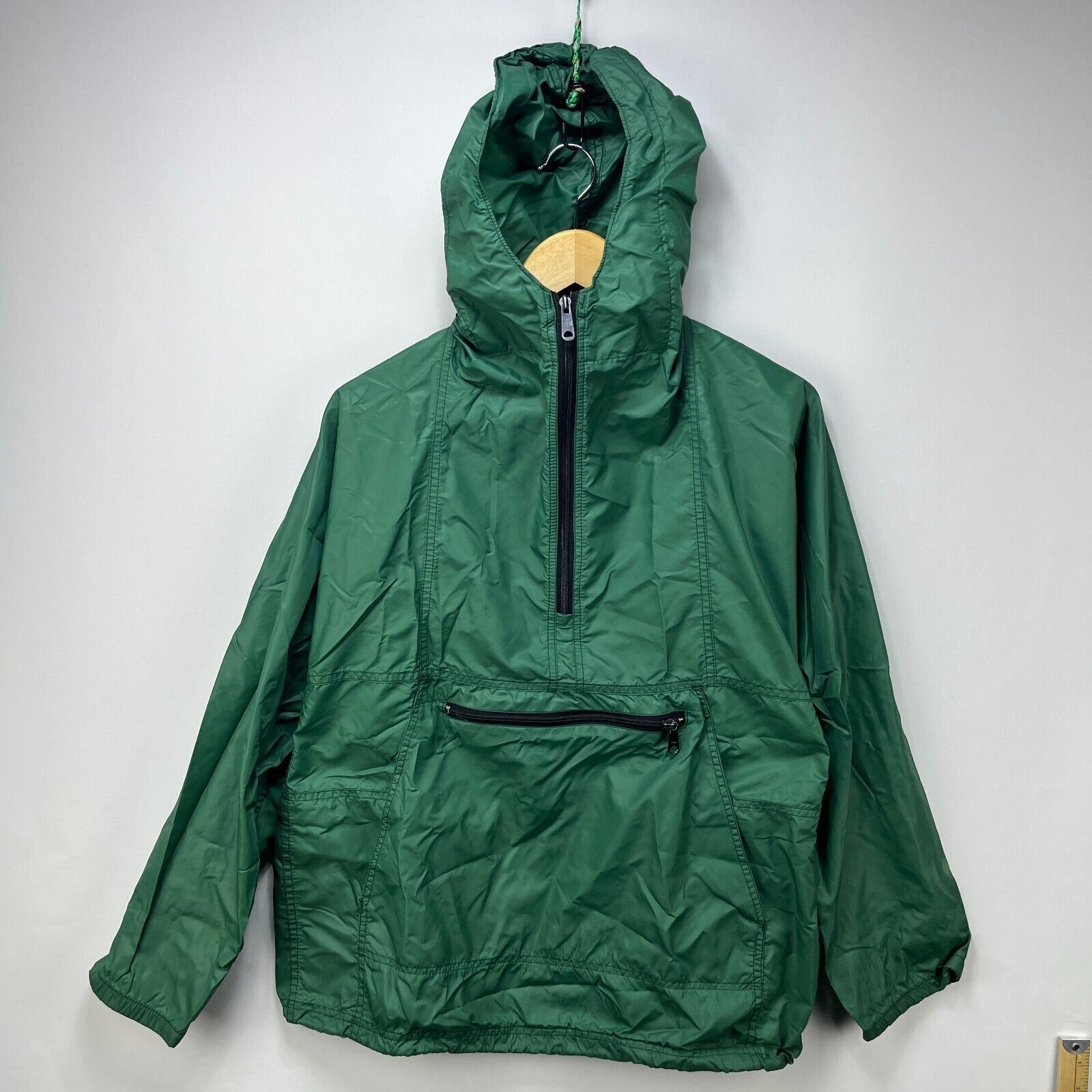L.L. Bean × Vintage Vintage 90s LL Bean Windbreaker Jacket Medium Made in USA Size US M / EU 48-50 / 2 - 1 Thumbnail