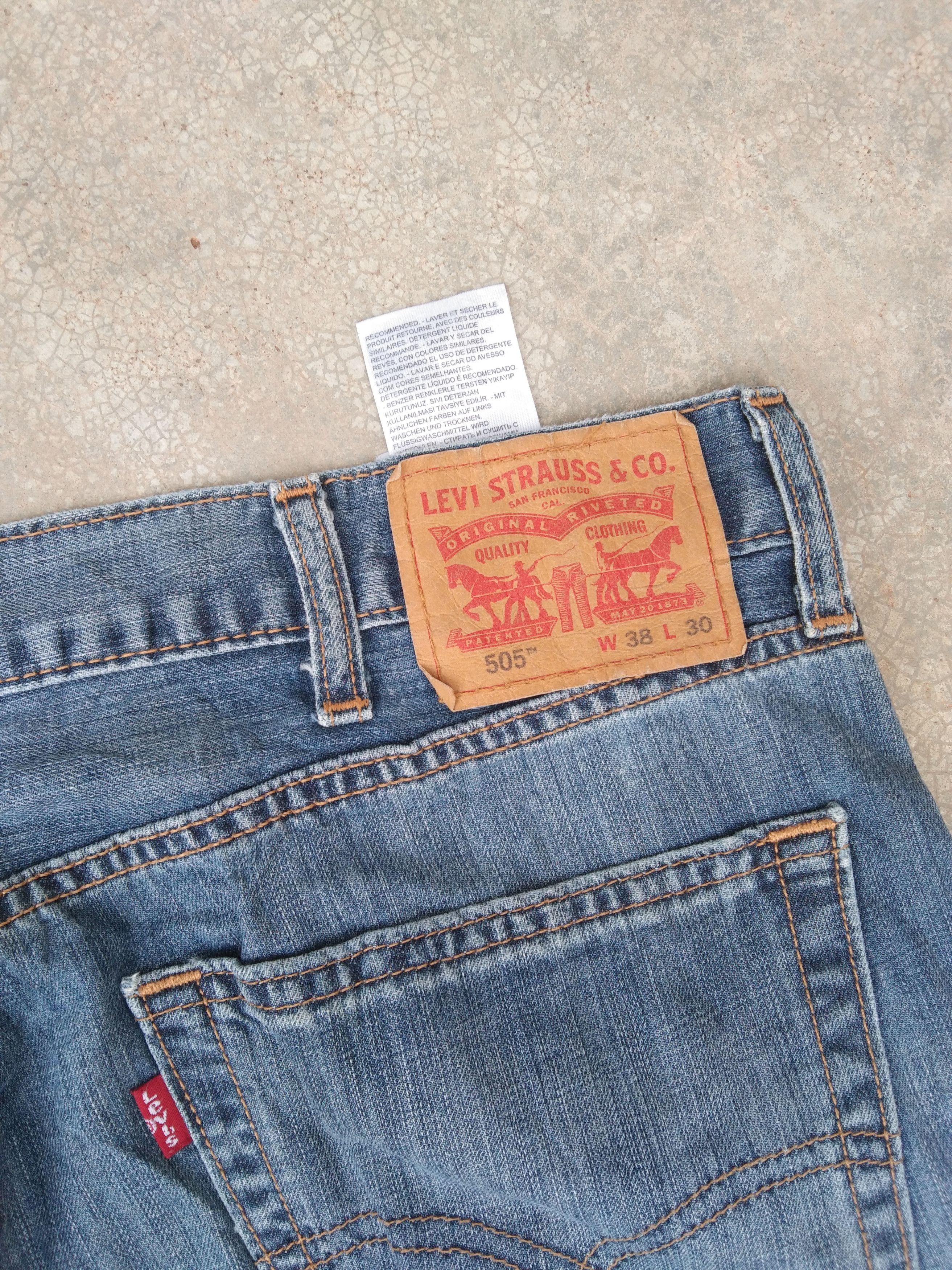Levi's Vintage Levi's Jeans 505 Faded Blue Denim 38x30 Size US 38 / EU 54 - 4 Thumbnail