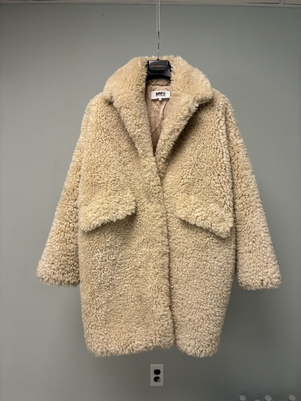 Maison Margiela Maison Margiela Faux Fur Coat Size M / US 6-8 / IT 42-44 - 9 Thumbnail