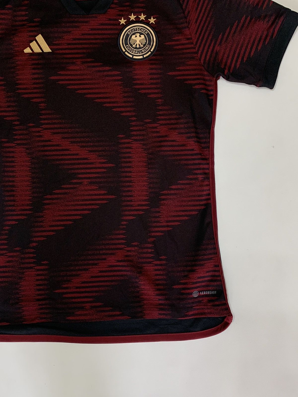 Adidas Adidas Deutscher Fussball-Bund Jersey Size US M / EU 48-50 / 2 - 5 Thumbnail