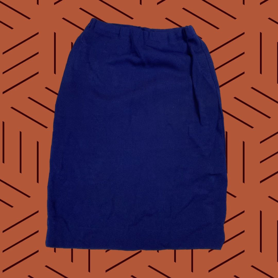 Vintage VTG 60S POLYESTER KNIT PENCIL SKIRT ELASTIC WAIST NAVY BLUE MOD PREP WOMENS Size 26" / US 2 / IT 38 - 1 Thumbnail