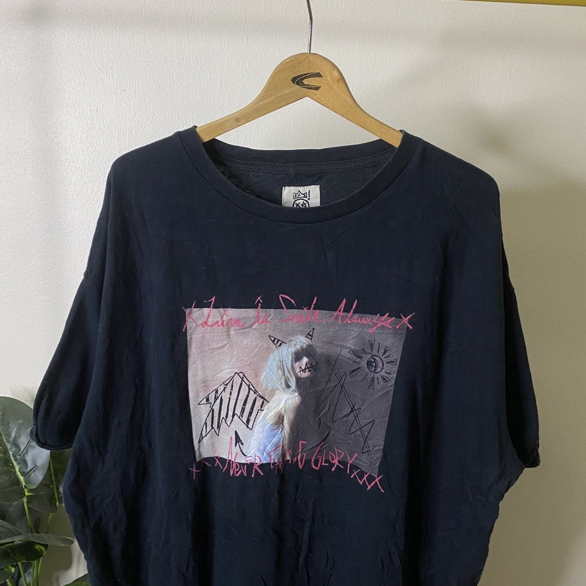 Band Tees Lisa Never Ending Glory Live Tshirt Size US XXL / EU 58 / 5 - 2 Thumbnail