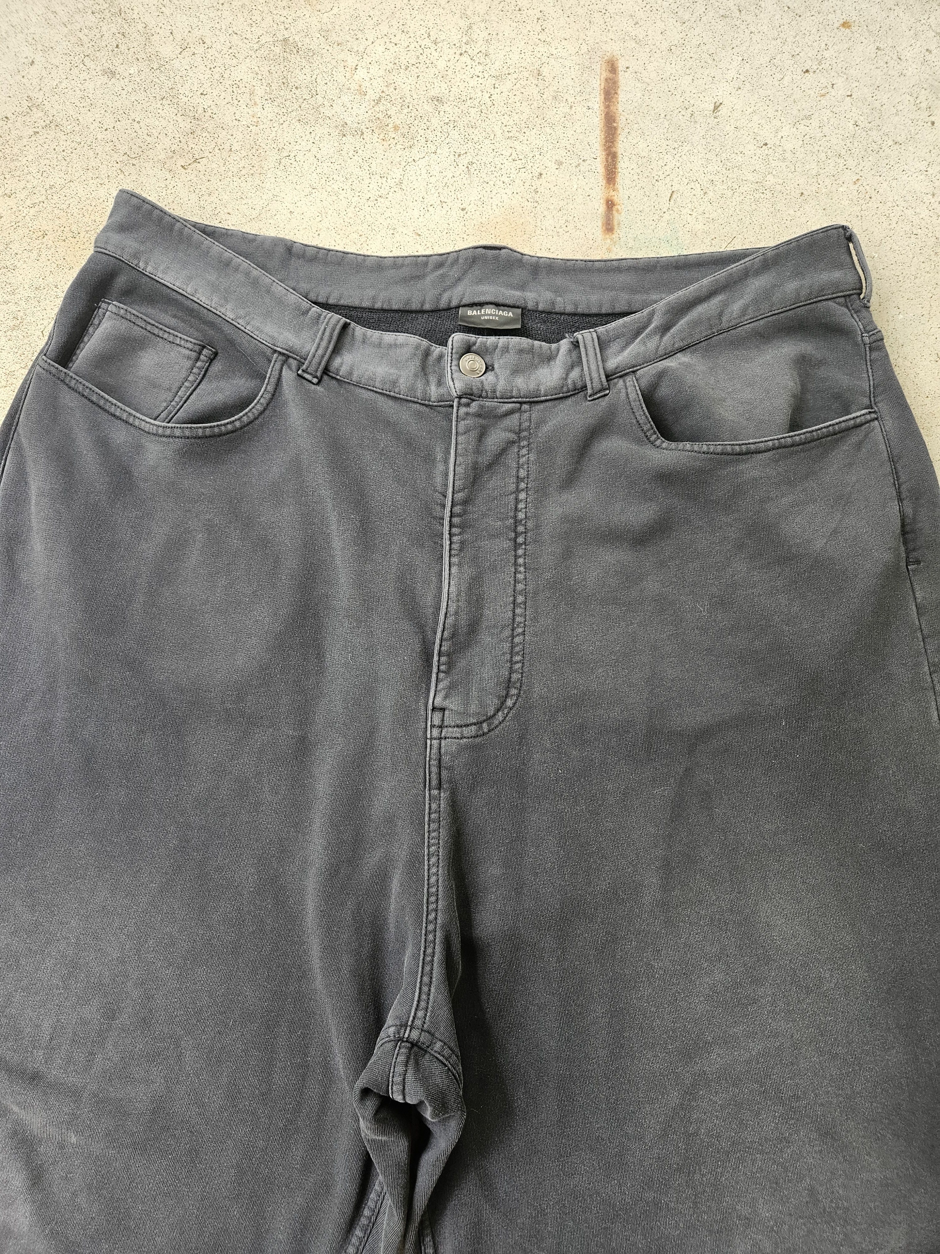Balenciaga FW22 Gray Trompe-l'œil Denim Print Sweatpants Size US 40 / EU 56 - 5 Thumbnail