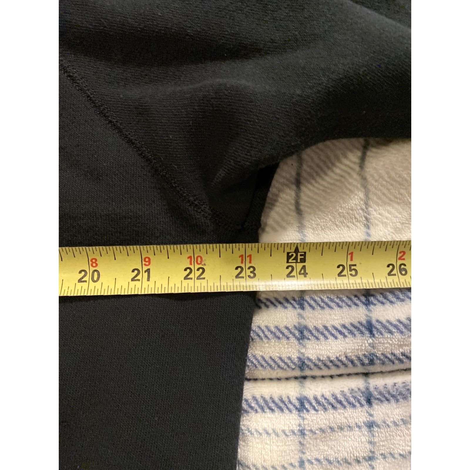 Hanes VINTAGE Hanes Sweatshirt Christmas 1993 XL Women Black Pullover Size XL Ugly Sweater Contest Hand Made Size XL / US 12-14 / IT 48-50 - 6 Thumbnail