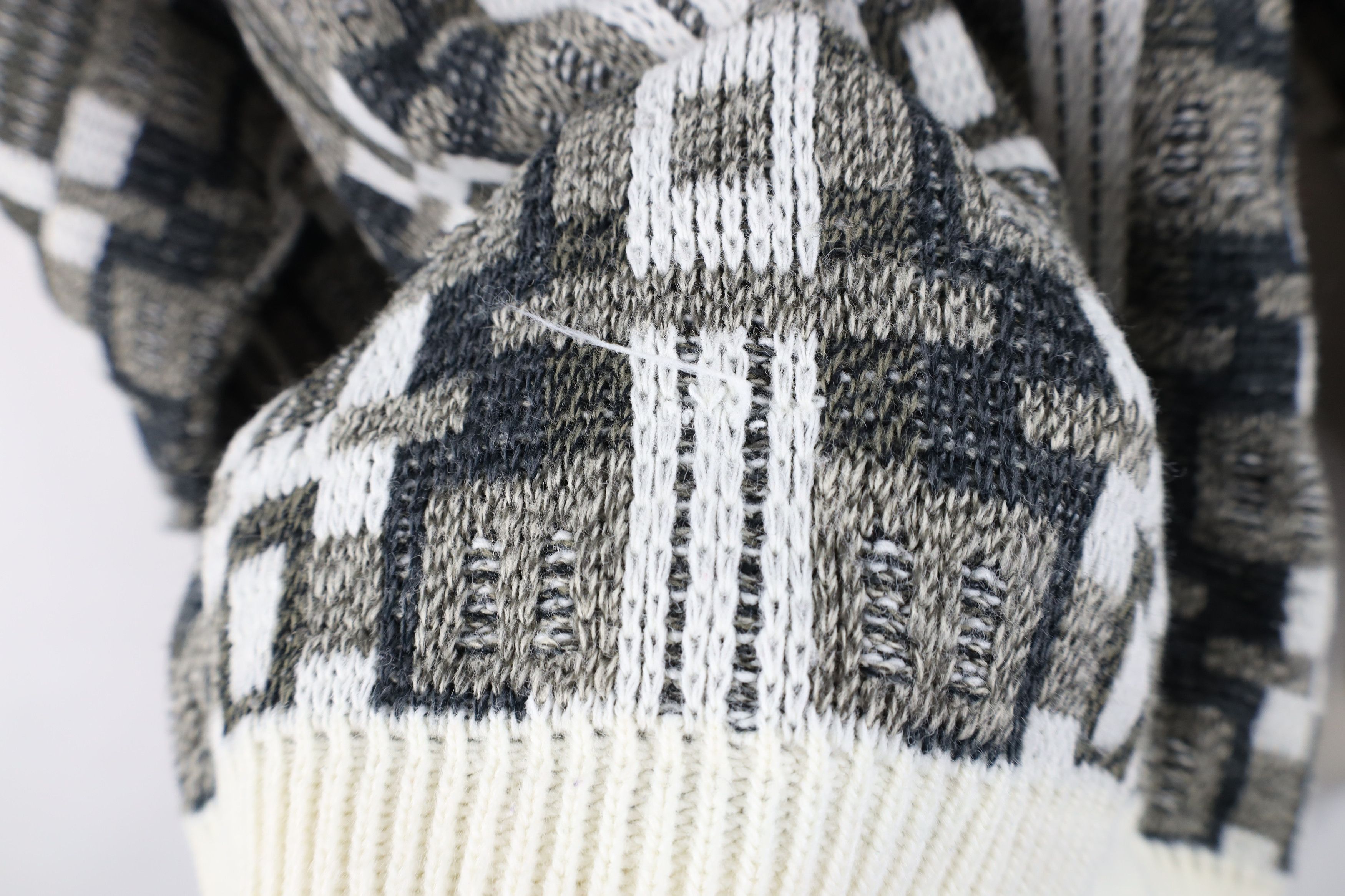 Vintage Vintage 90s Streetwear Geometric Knit Crewneck Sweater USA Size US M / EU 48-50 / 2 - 7 Thumbnail