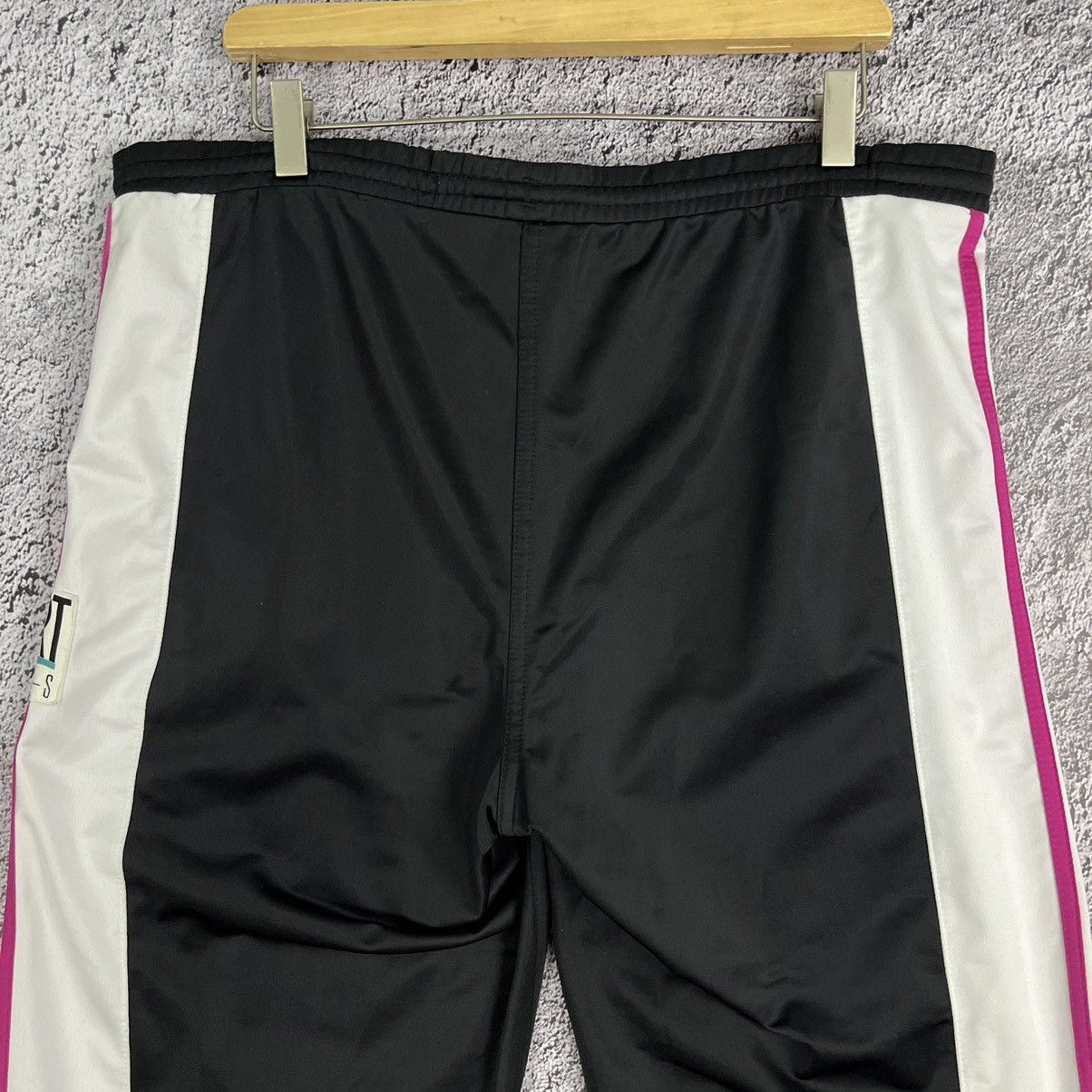 Adidas × Vintage 🪼VINTAGE🪼 Adidas Sport Jogger 3 Stripes Pants Size US 32 / EU 48 - 8 Thumbnail