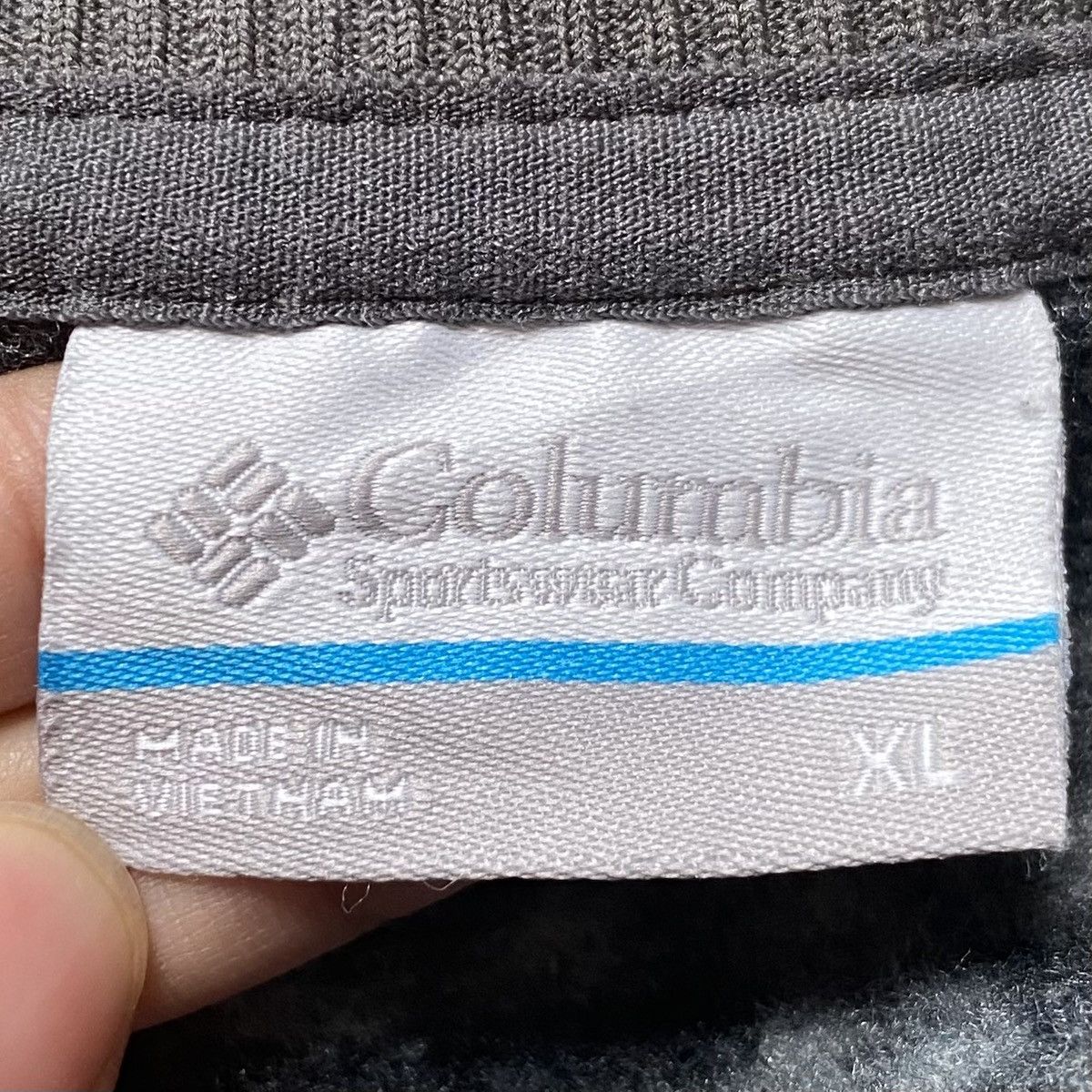 Columbia Vintage Columbia Navajo Sweatshirt 2000s Size US XL / EU 56 / 4 - 9 Thumbnail