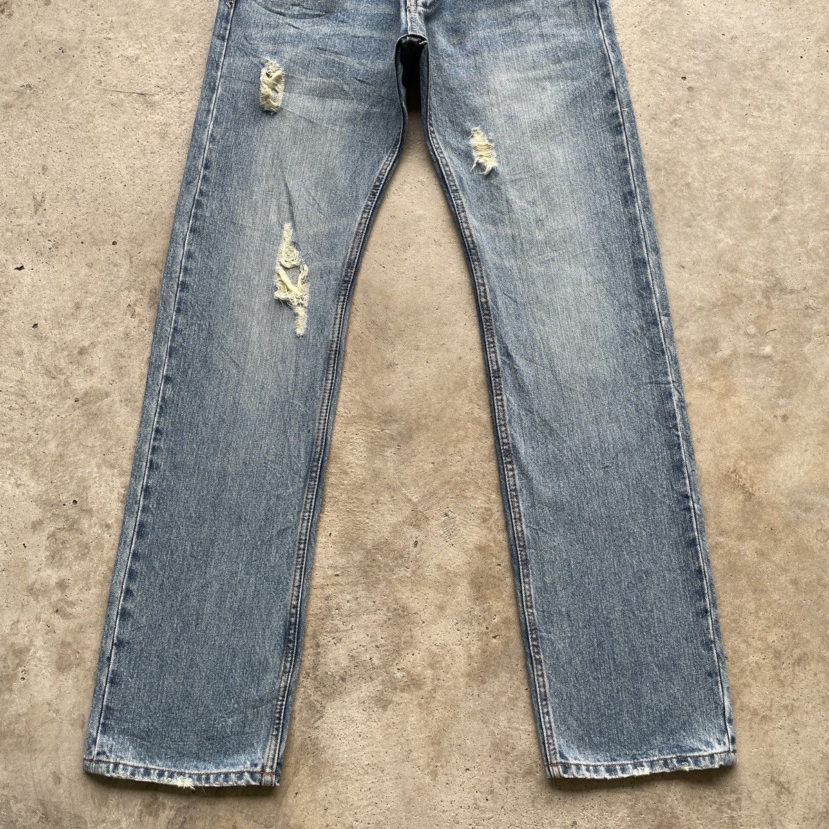 Japanese Brand Vintage Japanese Faded Denim Jeans Pants Distressed W30x33.5 Size US 30 / EU 46 - 4 Thumbnail