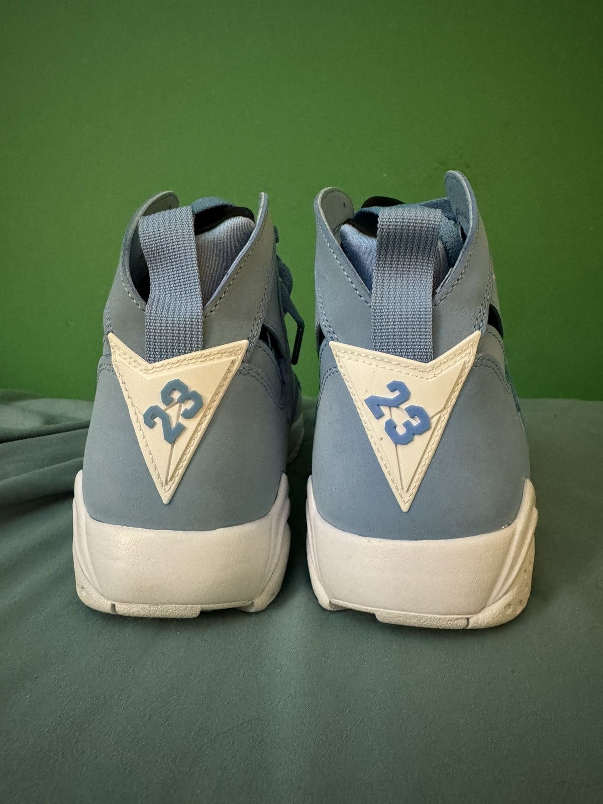 Jordan Brand Nike Air Jordan 7 Pantone 2017 Size US 10 / EU 43 - 3 Thumbnail
