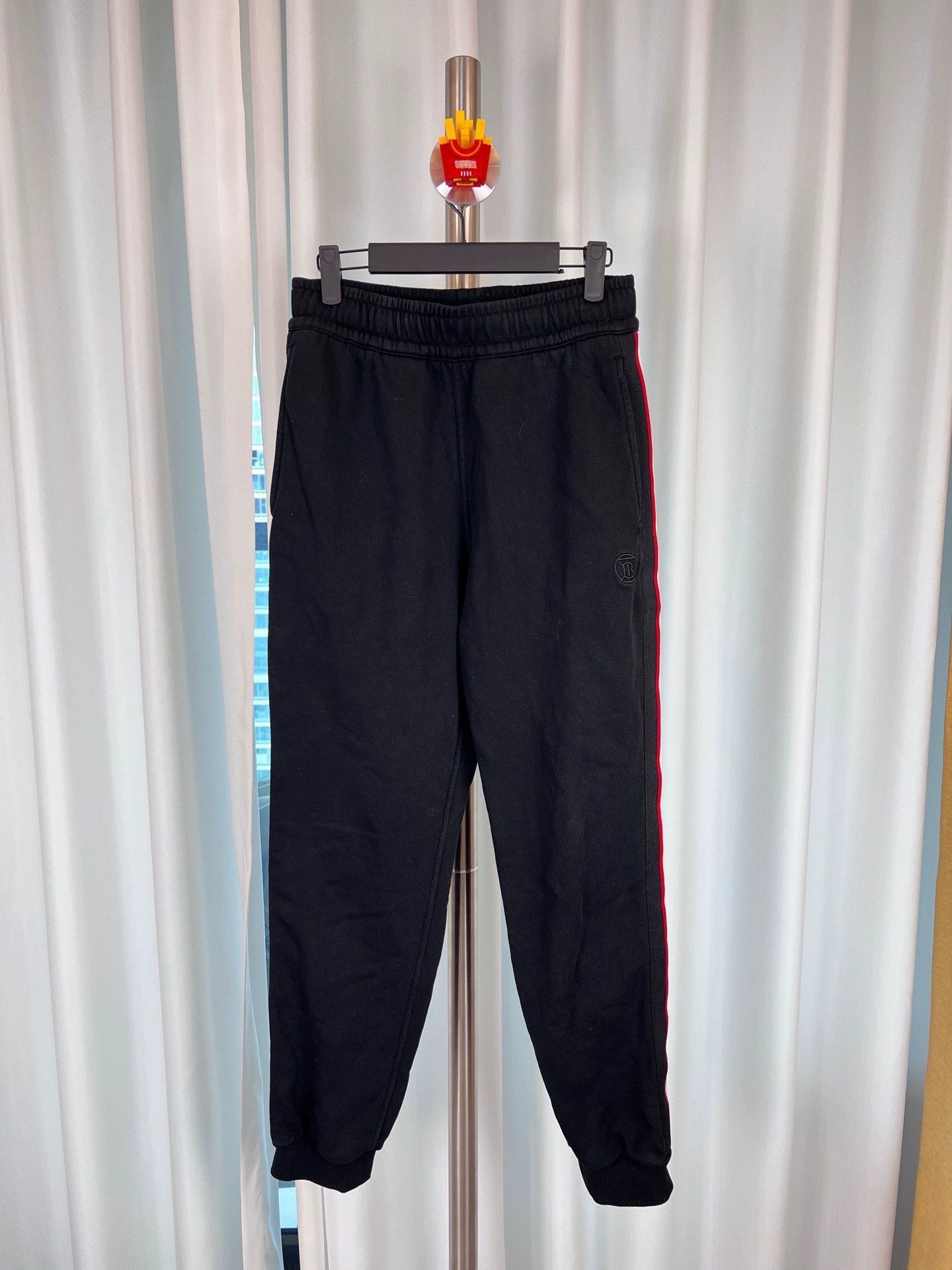 Burberry Burberry Large B Stripe Knit Sweatpants Size US 32 / EU 48 - 1 Thumbnail