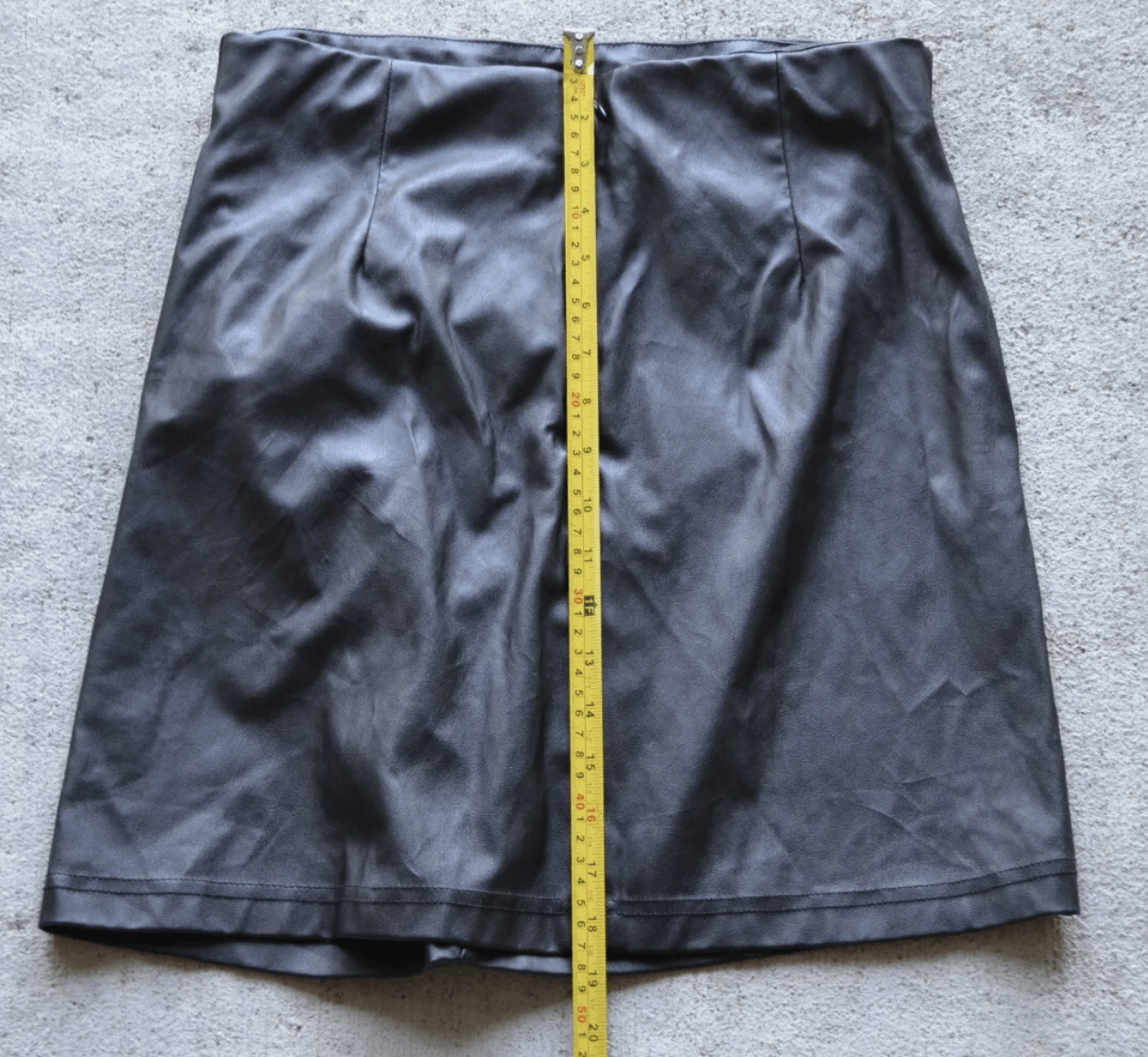 Vintage vintage y2k like an angel skirt size large pleather Size 32" / US 10 / IT 46 - 4 Thumbnail