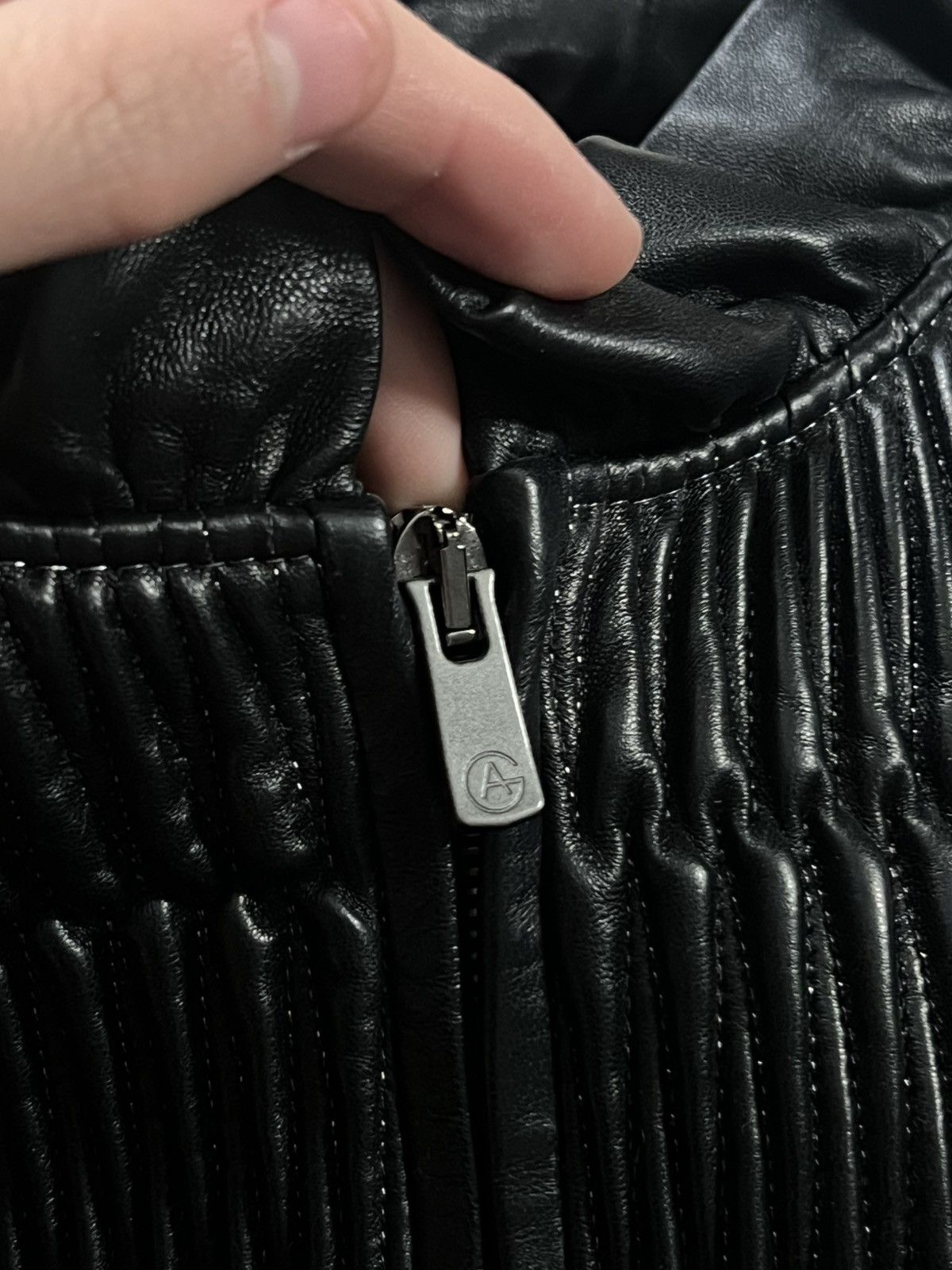Armani Collezioni AW2002 Armani Collezioni Black Radiant Leather Jacket Size XS / US 0-2 / IT 36-38 - 4 Thumbnail