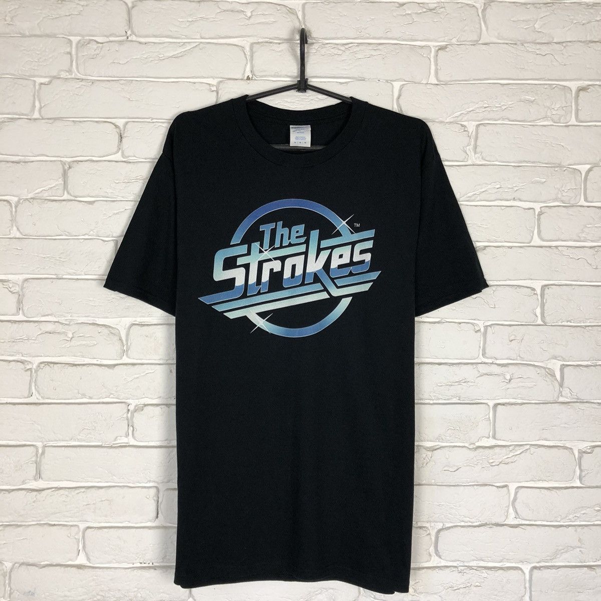 Band Tees The Strokes tee t shirt Size US M / EU 48-50 / 2 - 1 Thumbnail