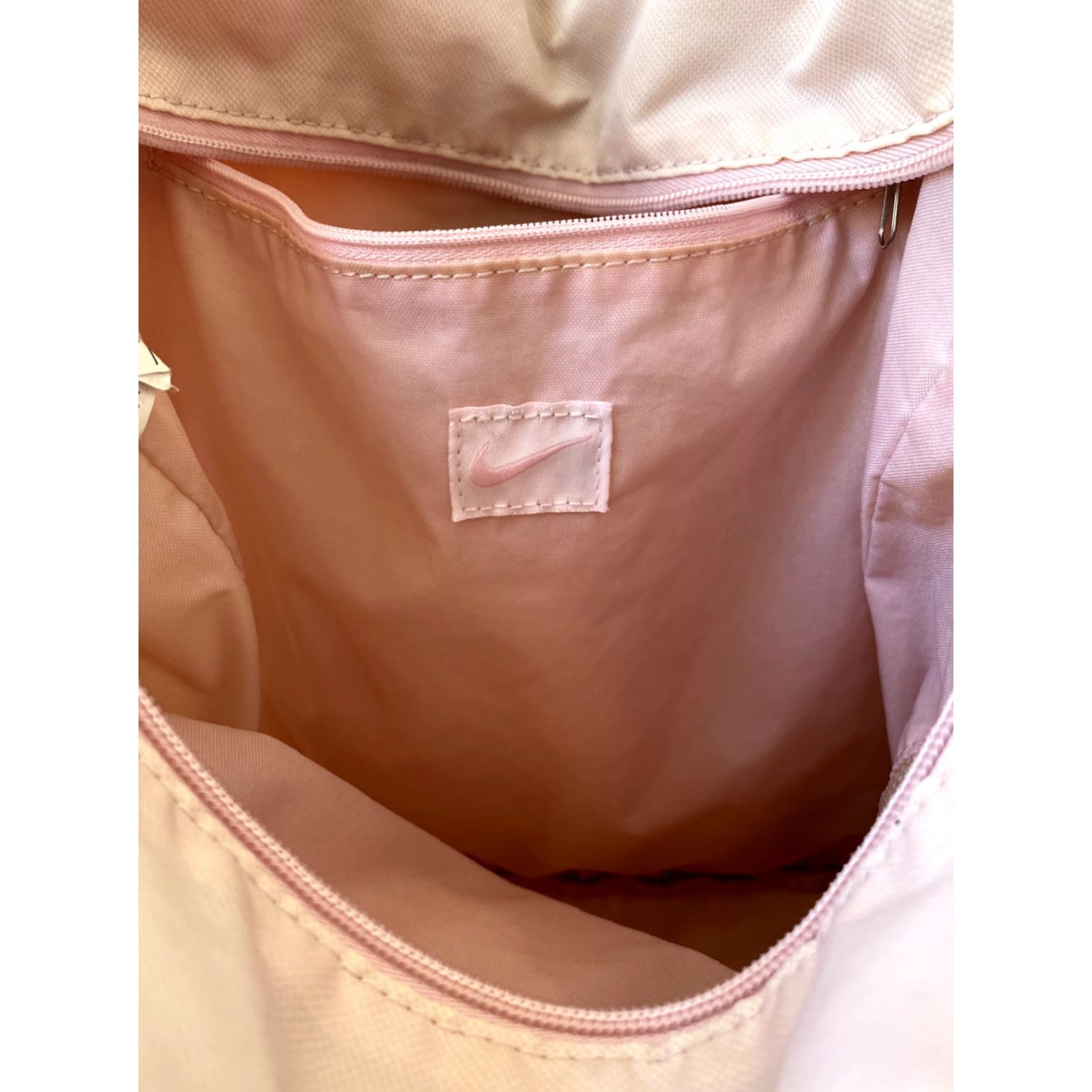 Nike VINTAGE Nike SWOOSH PINK BAG OS Mens Womens 90s Leather Nylon? Size ONE SIZE - 7 Thumbnail