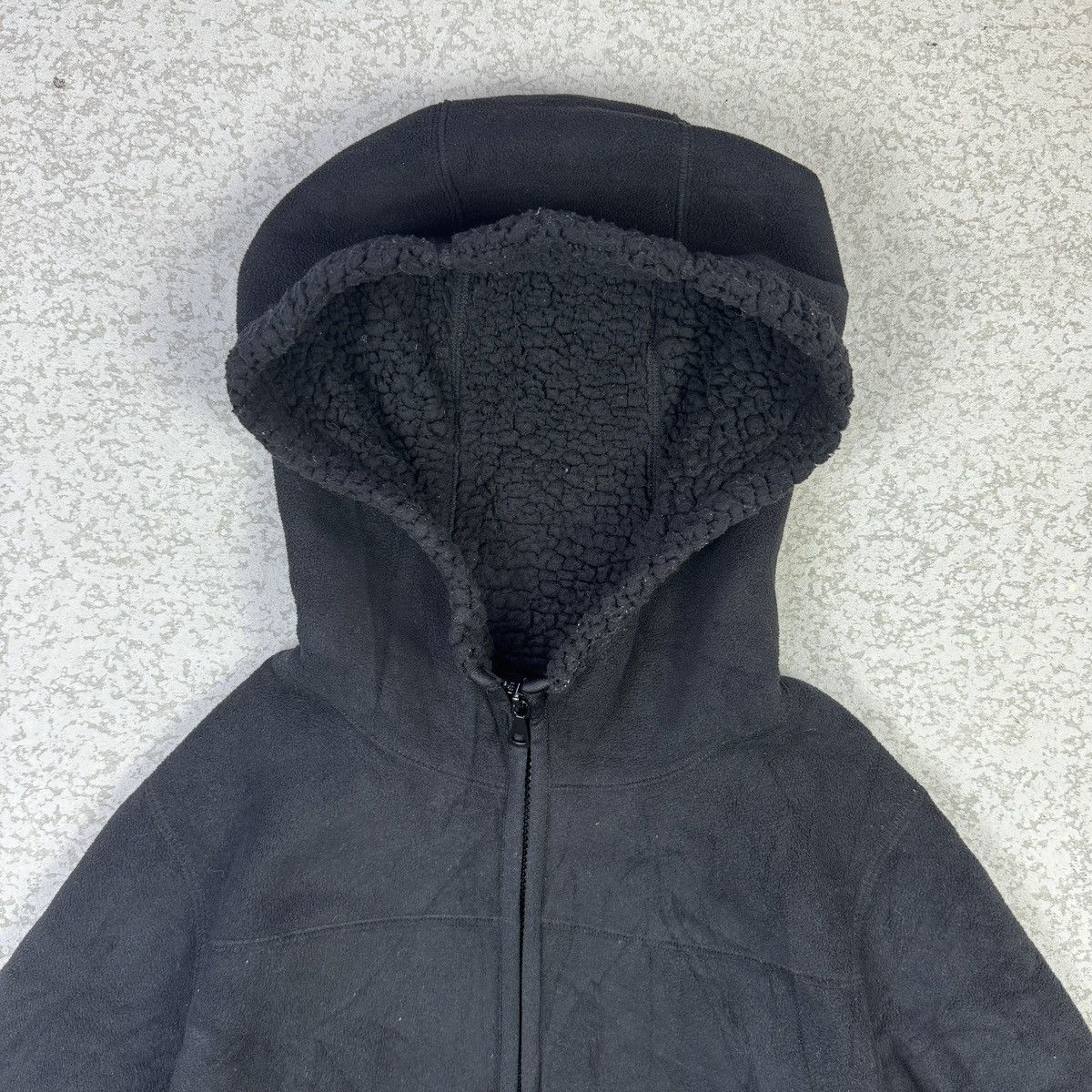 Japanese Brand × Uniqlo 💥Uniqlo Black Matted Fleece Hooded Jacket Size US L / EU 52-54 / 3 - 3 Thumbnail