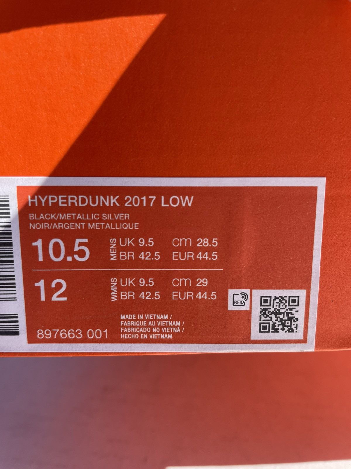 Nike Nike Hyperdunk 2017 Low Black/White - Size 10.5 Size US 10.5 / EU 43-44 - 7 Thumbnail