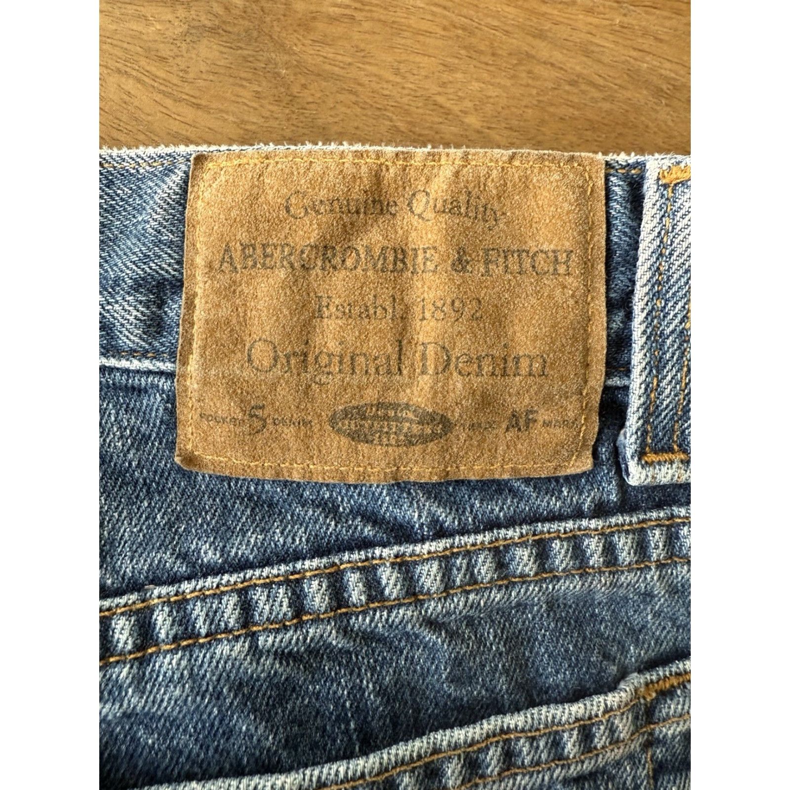 Abercrombie & Fitch VTG Abercrombie & Fitch Baggy Jeans Men 33x34 5-Pocket Denim Cotton Blue 90s Logo USA Relaxed Baggy Jeans Mens Size US 31 - 6 Thumbnail