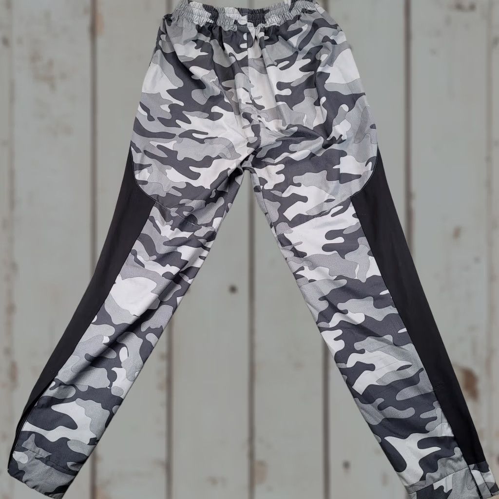 New Balance New Balance Mens Large Gray Camo Track Pants Ankle Zip Running Joggers Size 36" / US 14 / IT 50 - 1 Thumbnail