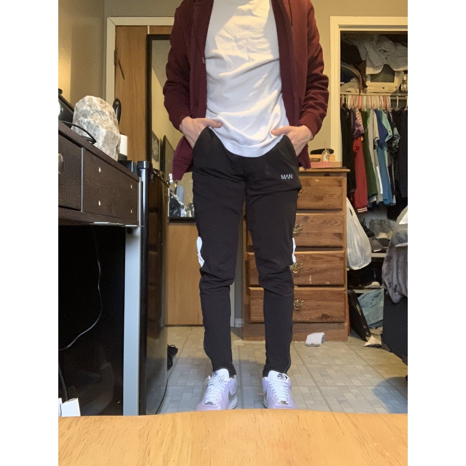 Boohoo Reflective joggers Size US 28 / EU 44 - 2 Thumbnail