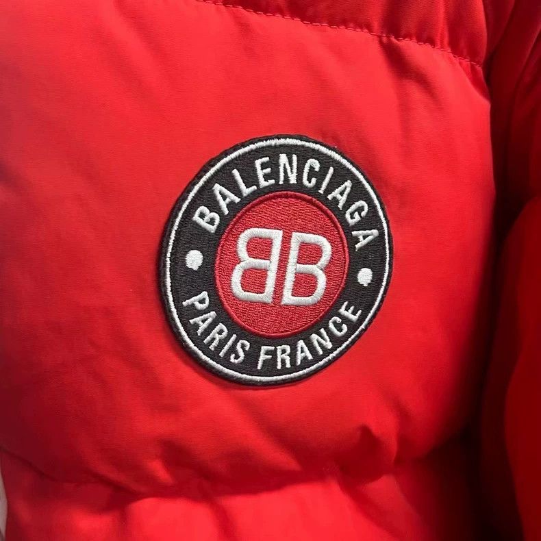 Balenciaga Balenciaga Red football printed logo down jacket 2501-Nexta Size US S / EU 44-46 / 1 - 3 Thumbnail