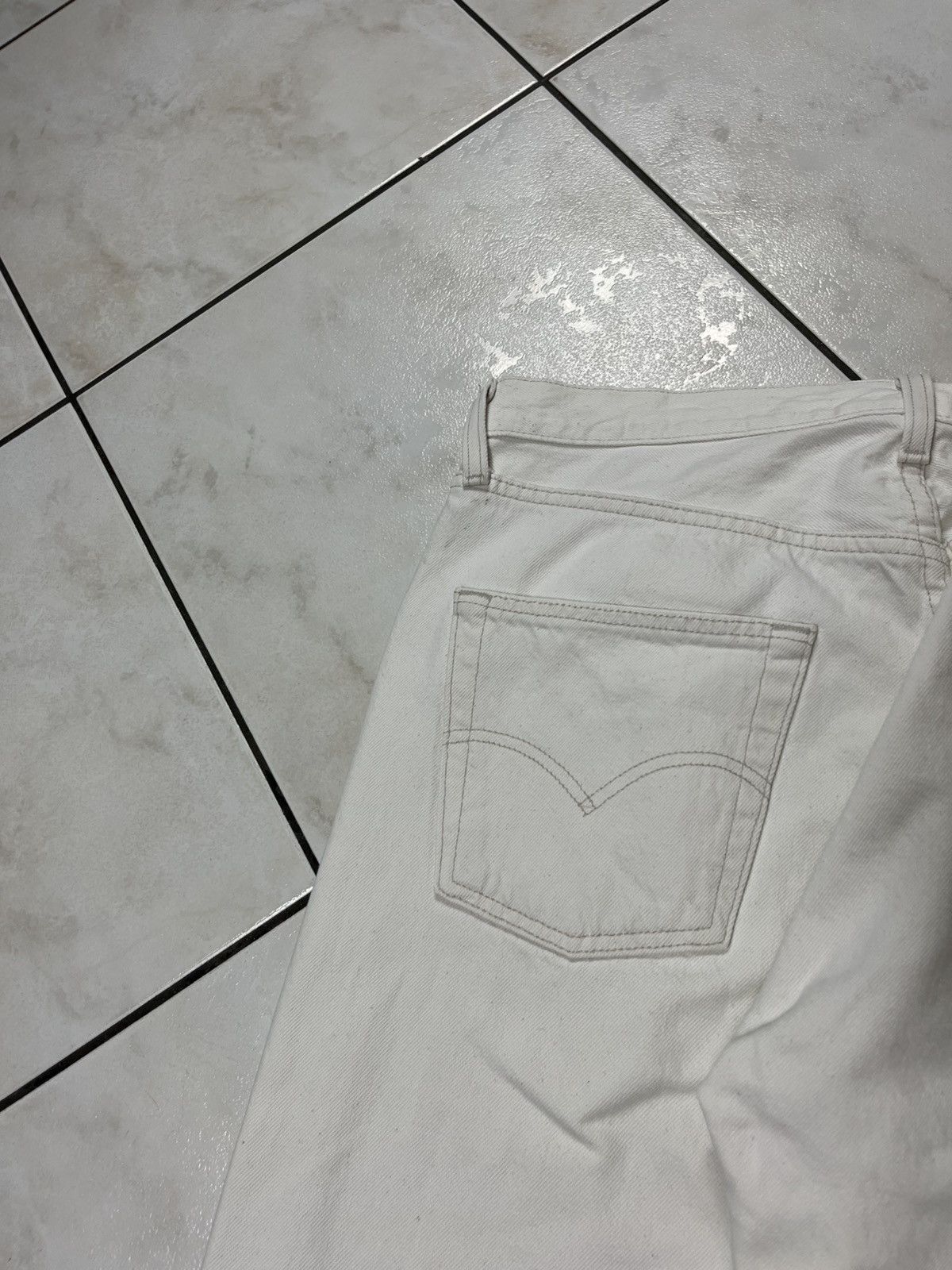 Levi's × Levi's Vintage Clothing × Vintage Vintage 501 90s Levi’s white denim jeans pants Size US 36 / EU 52 - 16 Thumbnail