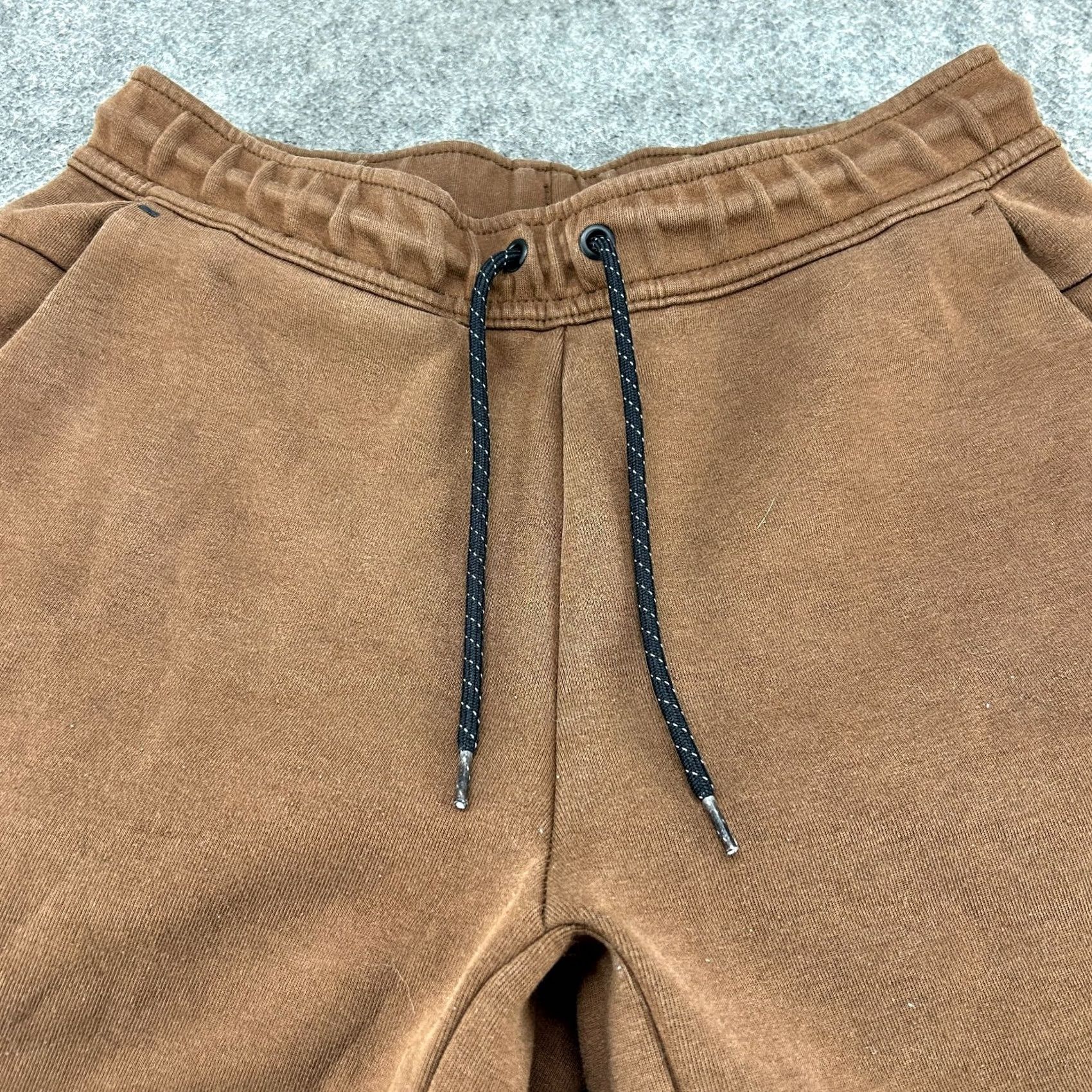 Nike Nike Pants Mens S Brown Jogger Sweat Swoosh Tech Fleece Cotton Mocha NSW Size US 29 - 2 Thumbnail