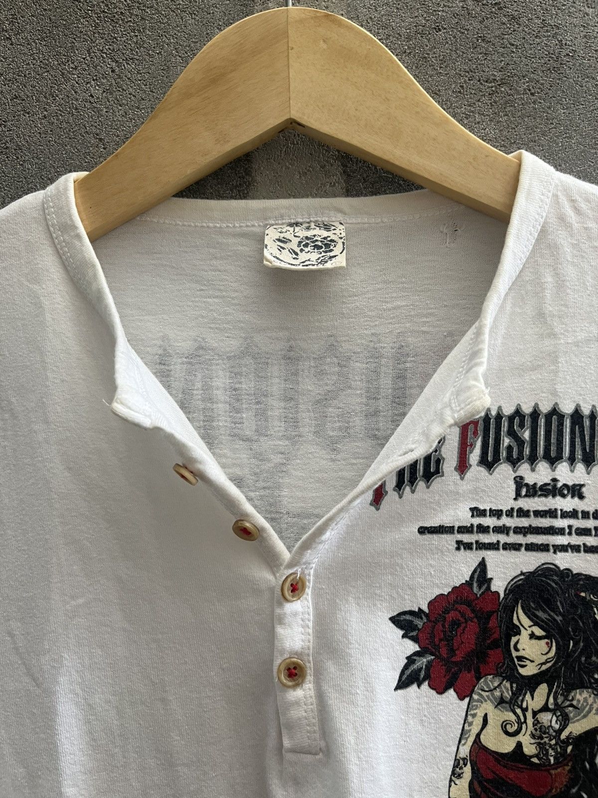 If Six Was Nine The Fusion JapanHenley Long Sleeve Graphic Tee – Y2K Vintage Size US L / EU 52-54 / 3 - 15 Thumbnail