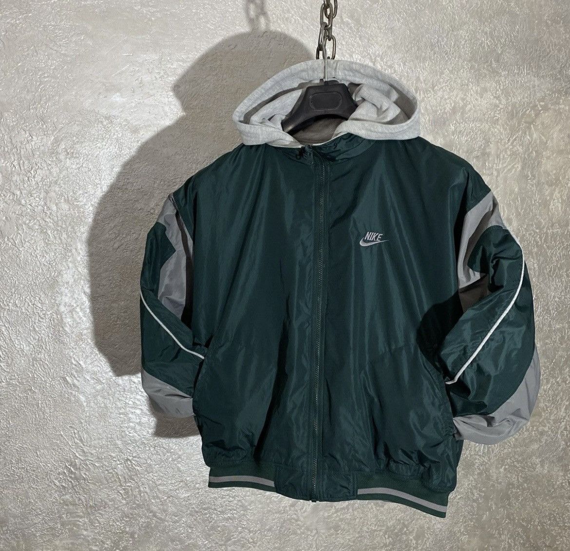 Nike × Vintage Very Vintage Nike 90s Nylon Reversible Big Swoosh Bombers Size US M / EU 48-50 / 2 - 3 Thumbnail
