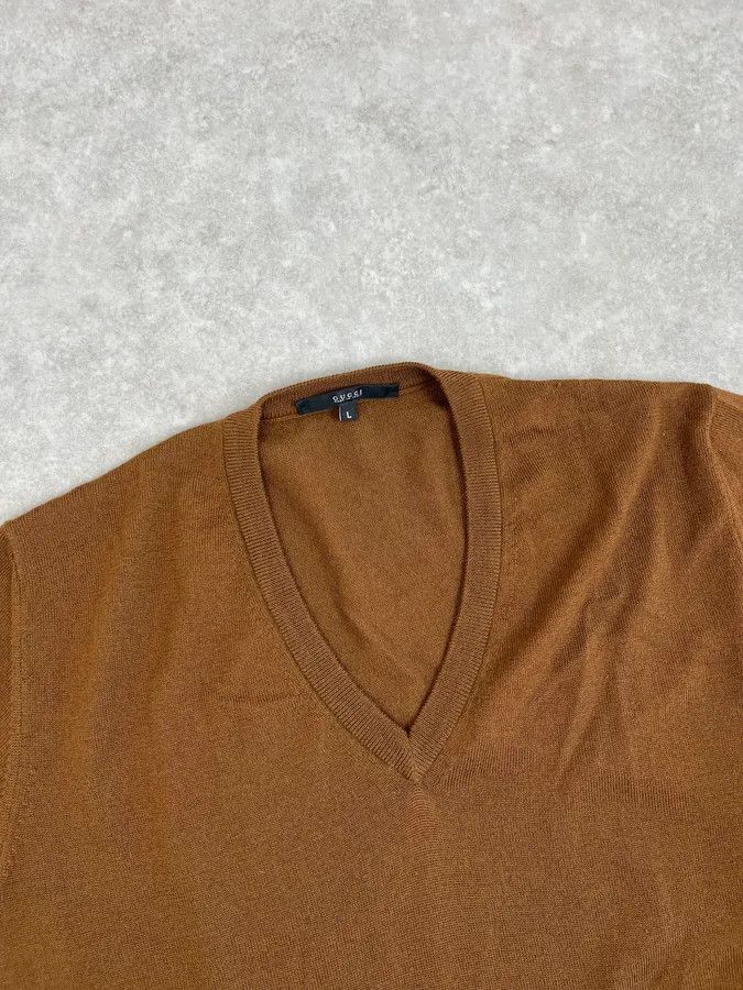 Gucci 2010s Gucci Brown Wool V-Neck Sweater Size US M / EU 48-50 / 2 - 5 Thumbnail