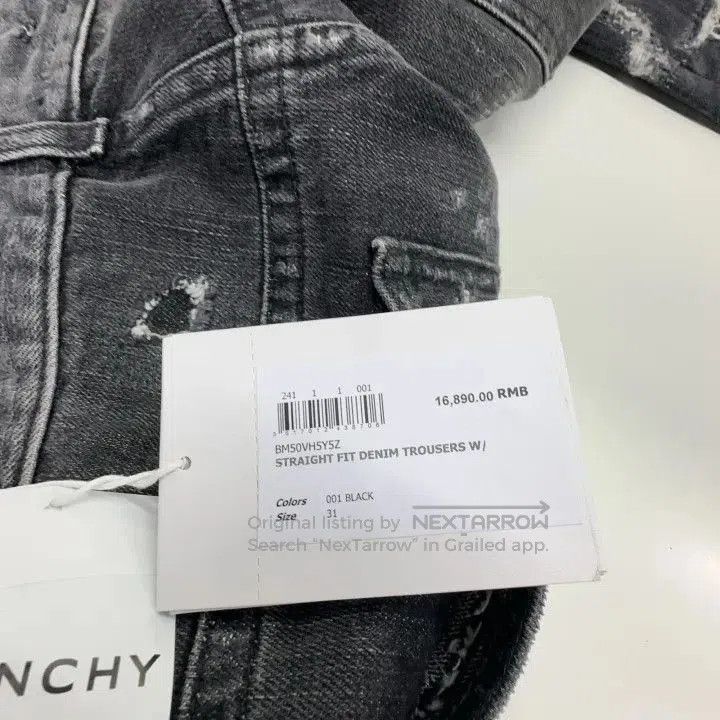 Givenchy Givenchy SS23 Black Ripped Jeans for Men. Size US 31 - 3 Thumbnail