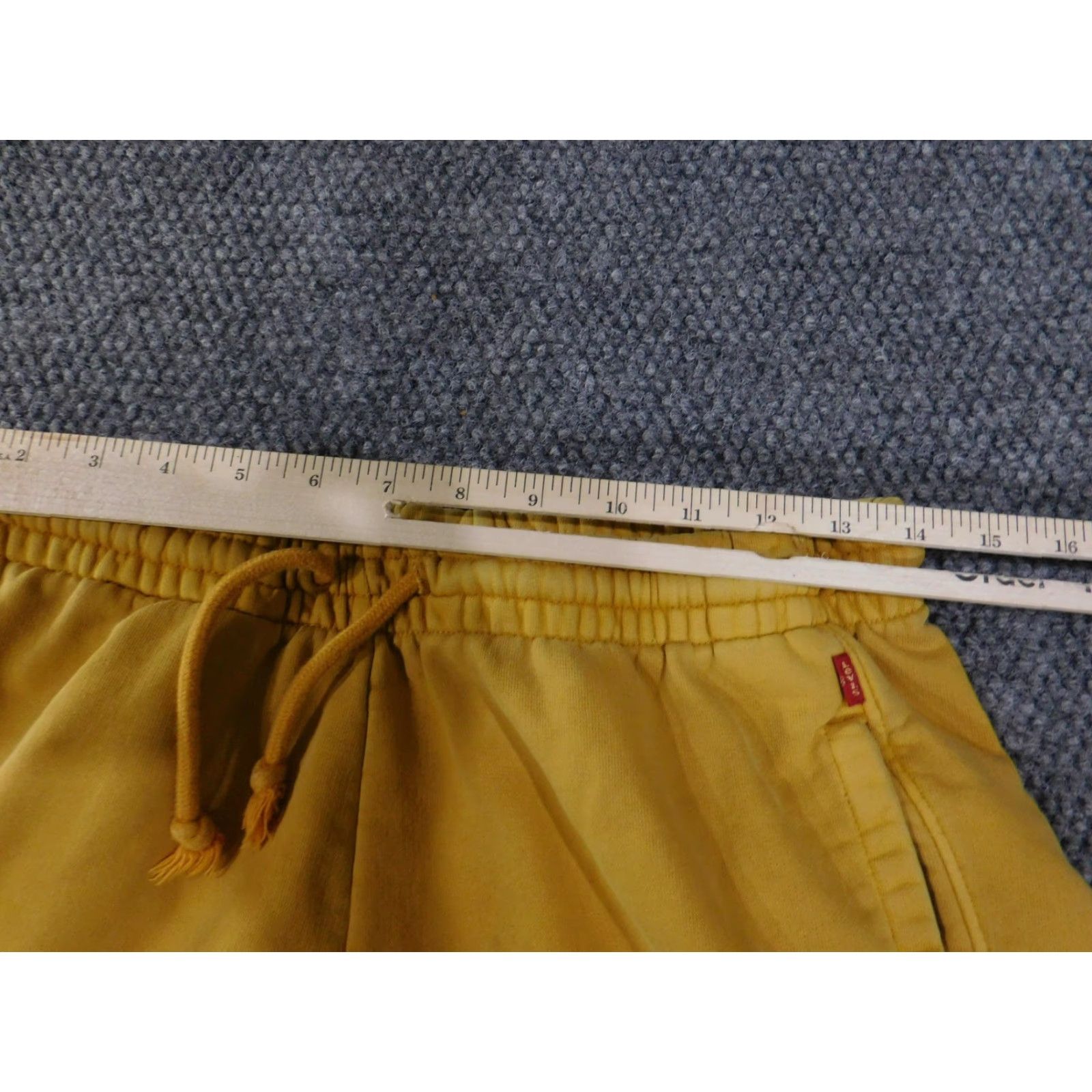 Levi's VINTAGE Levi's Pants Mens Small Yellow Jogger Sweatpants Drawstring Elastic Cuffs Logo Size US 29 - 7 Thumbnail
