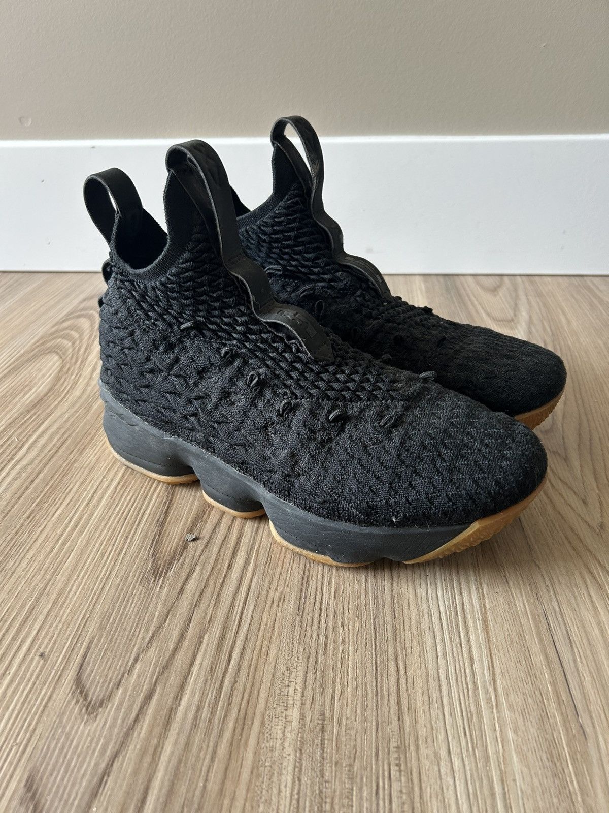 Nike Nike Lebron 15 Black Gum Size US 6.5 / EU 39-40 - 1 Thumbnail