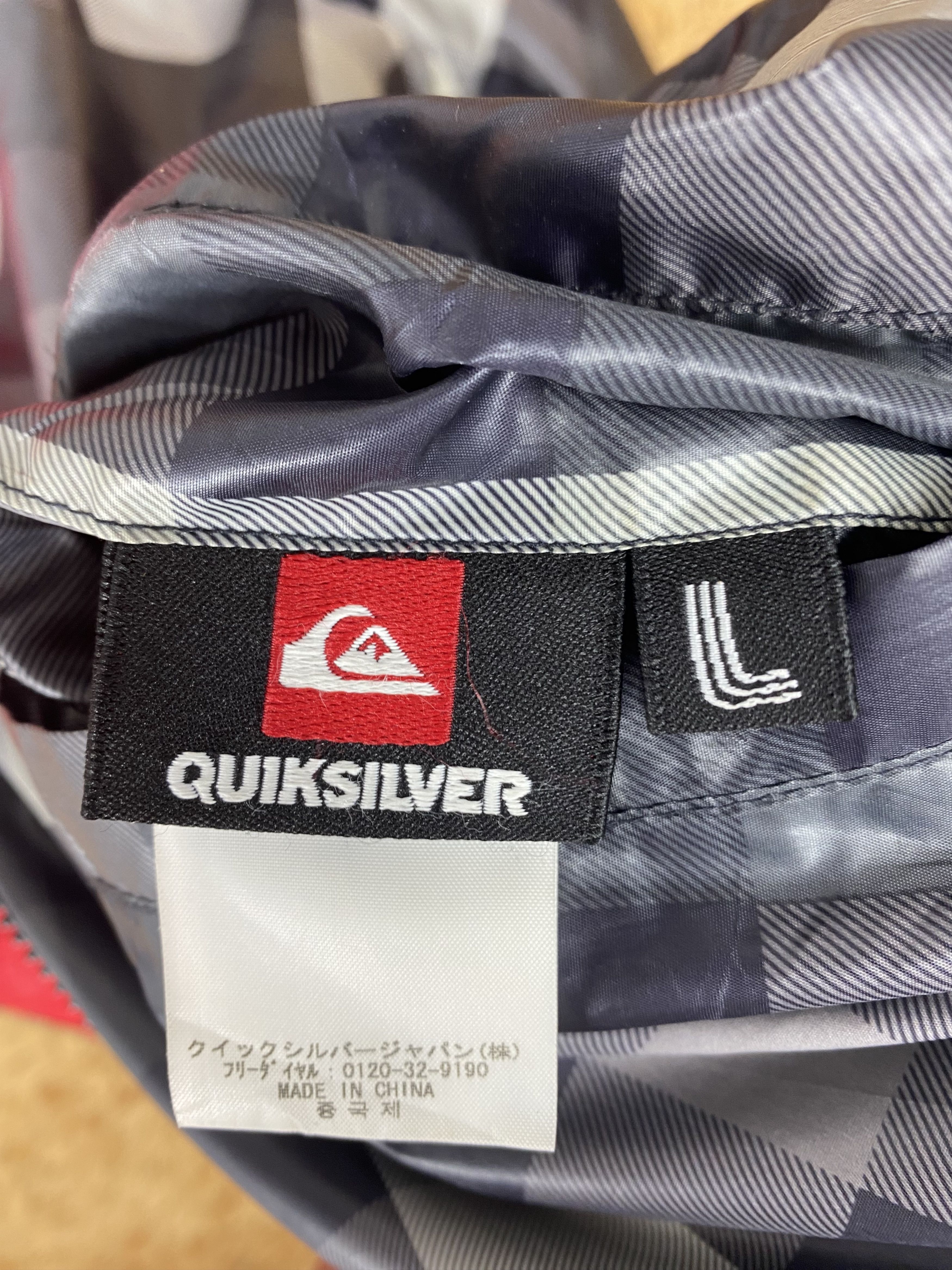 Quiksilver Vintage Quiksilver Quilted Reversible Jacket DJ0263 Size US L / EU 52-54 / 3 - 11 Thumbnail