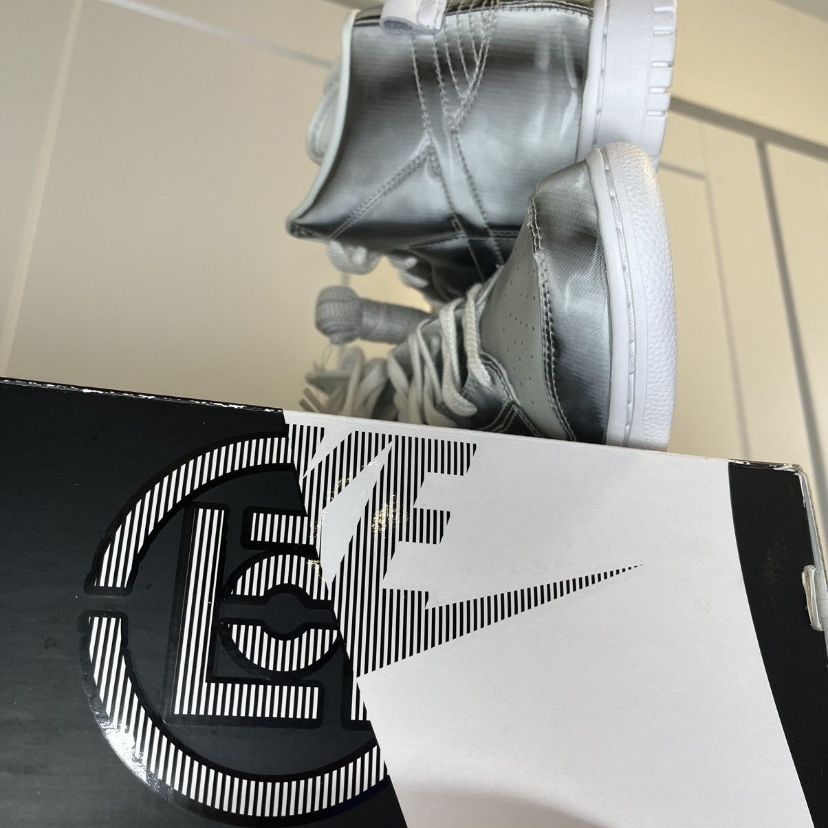 CLOT × Nike •DS• CLOT X NIKE DUNK HIGH “FLUX” • 8M / 9.5W with 1 Card!! Size US 8 / EU 41 - 10 Thumbnail