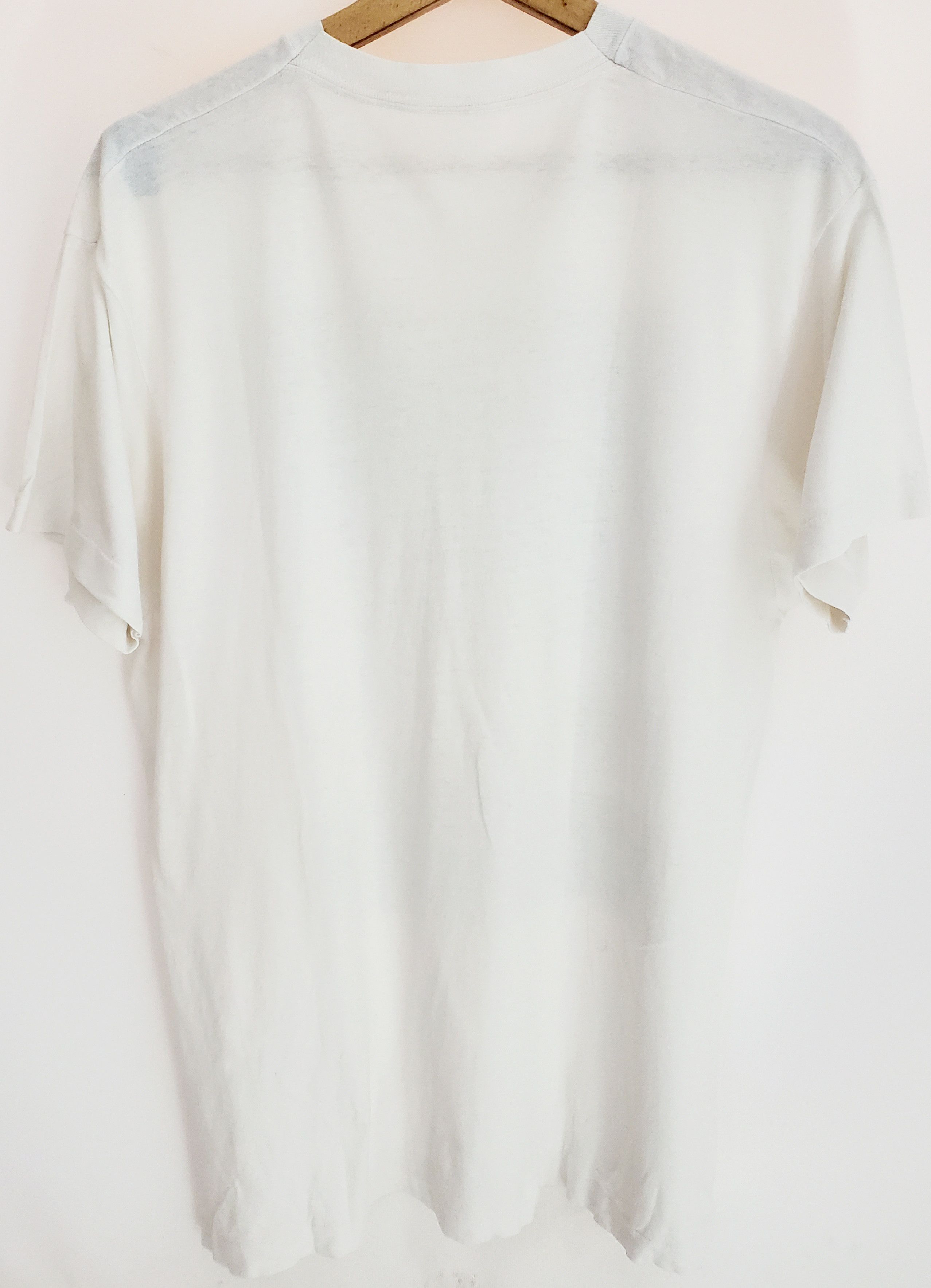 Japanese Brand Vintage Minolta T-Shirt 80s 90s Graphic Cathedral Print L Size US L / EU 52-54 / 3 - 5 Thumbnail