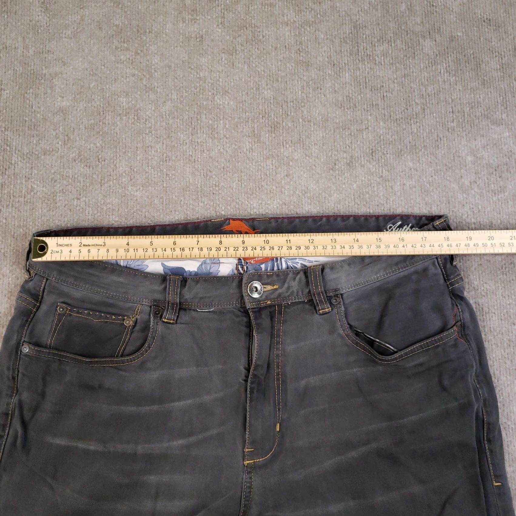 Tommy Bahama VINTAGE? No. Tommy Bahama Sand Drifter Jeans Mens 38x32 Gray Distressed Straight Pants Size US 38 / EU 54 - 7 Thumbnail