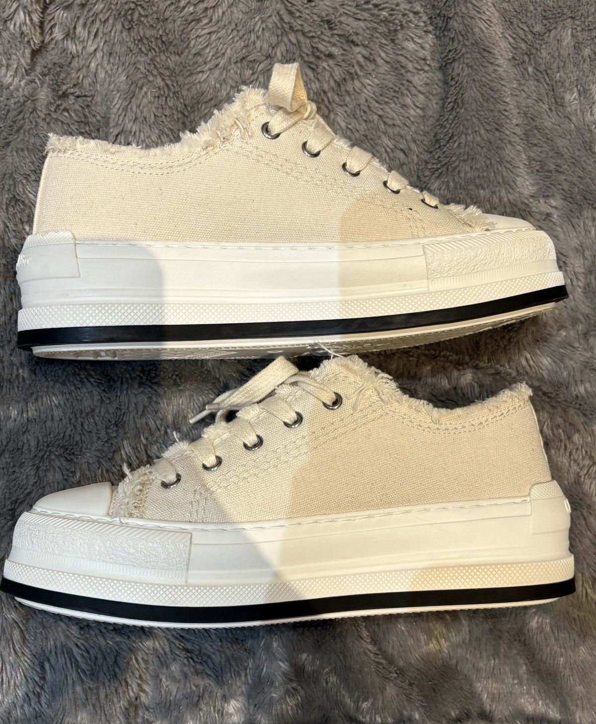 Dior Dior Walk’n’Dior Platform Sneakers Canvas Ecru 02U 7.5 US Size US 7.5 / IT 37.5 - 3 Thumbnail