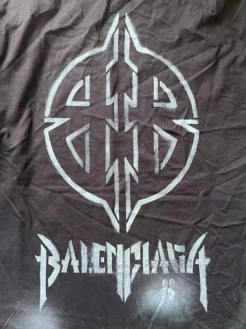 Balenciaga Balenciaga Logo Printed Round Neck Short Sleeve T-Shirt Size US S / EU 44-46 / 1 - 4 Thumbnail