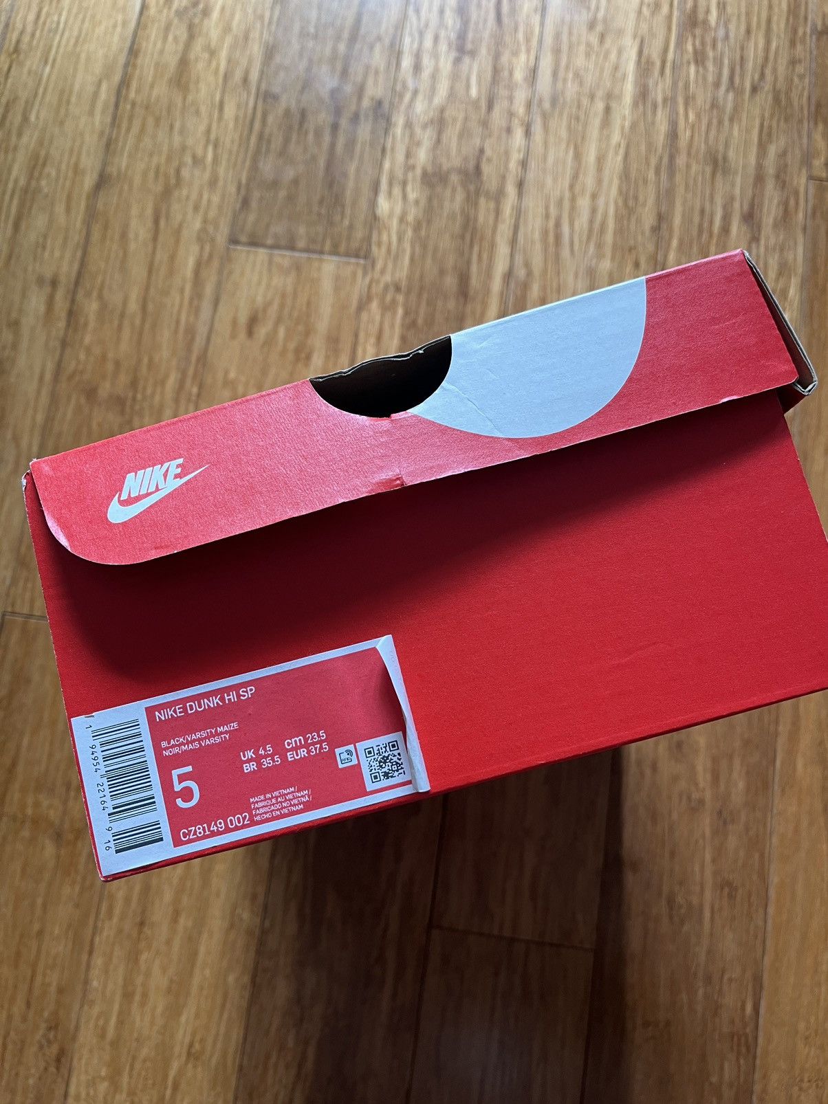 Nike US 5 Nike dunk high sp Iowa 2020 yellow black Size US 5 / EU 37 - 10 Thumbnail