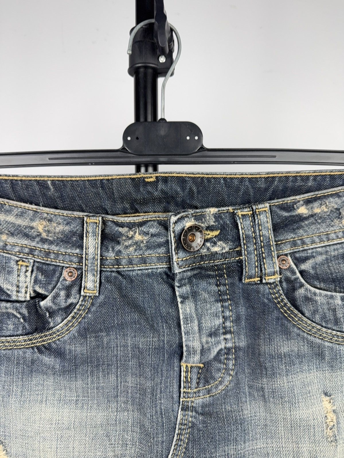 Benetton 00s Y2K Benetton Y2K Distressed Denim Mini Skirt Faded Wash Size 27" / US 4 / IT 40 - 4 Thumbnail