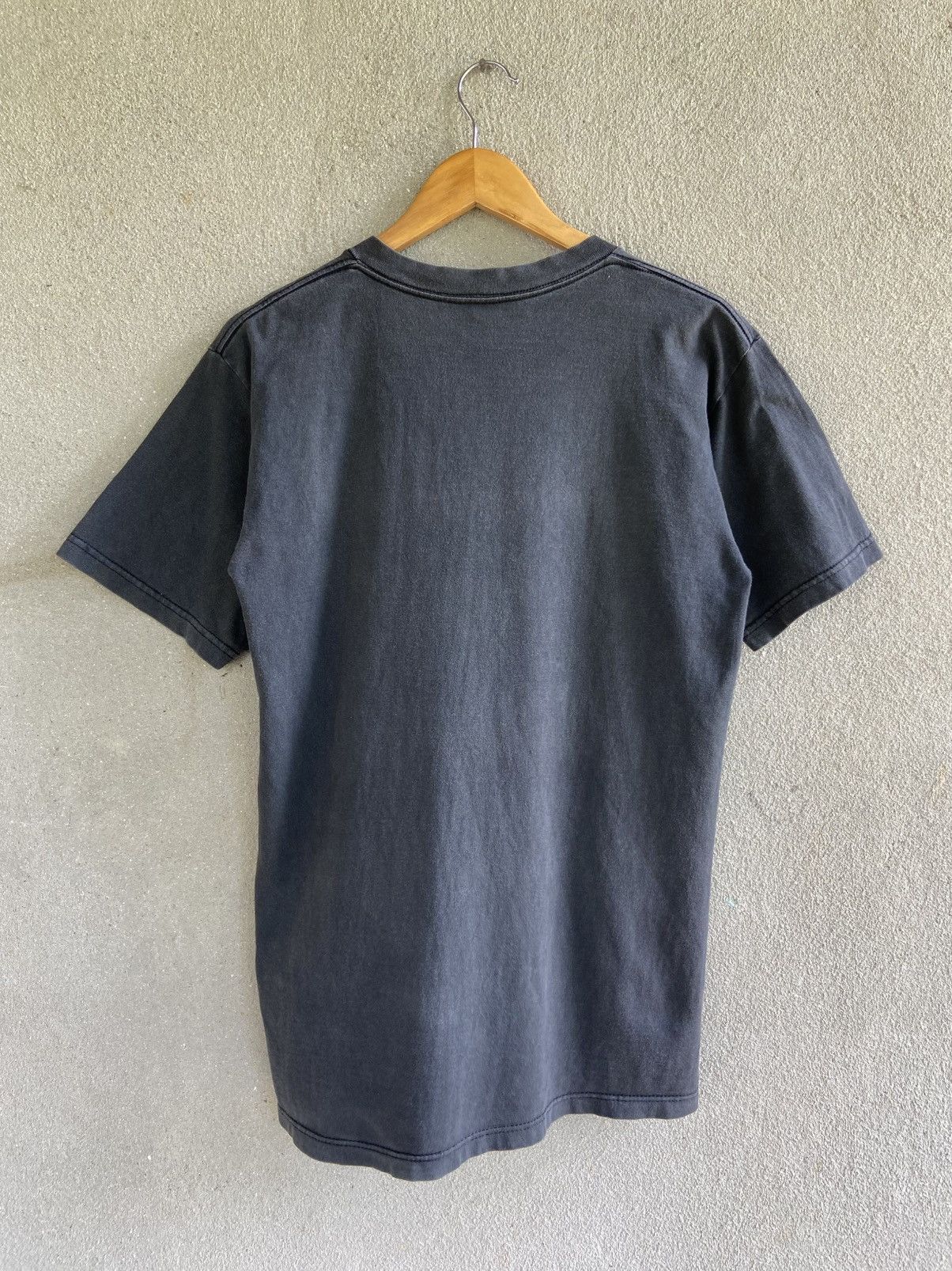 Harley Davidson Vintage Harley Davidson 2002’s flame logo T shirt Size US M / EU 48-50 / 2 - 3 Thumbnail