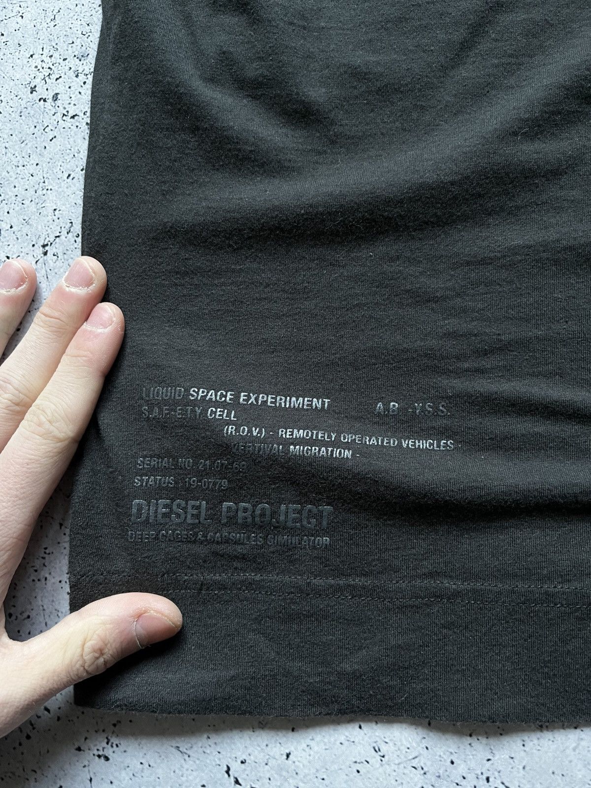 Diesel Vintage Diesel Long Sleeve V-neck Big Logo Black Size L Y2K Size US L / EU 52-54 / 3 - 6 Thumbnail