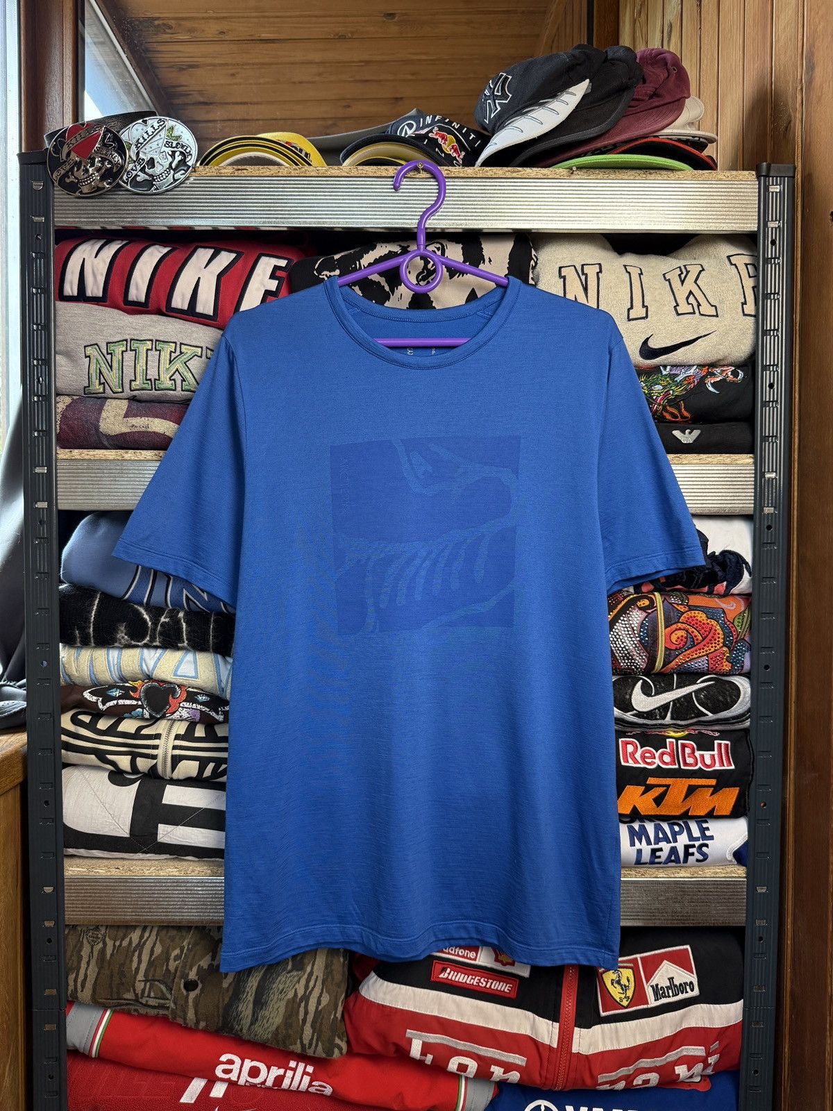 Arc'teryx Vintage Arcteryx tee big logo size S Size US S / EU 44-46 / 1 - 1 Thumbnail