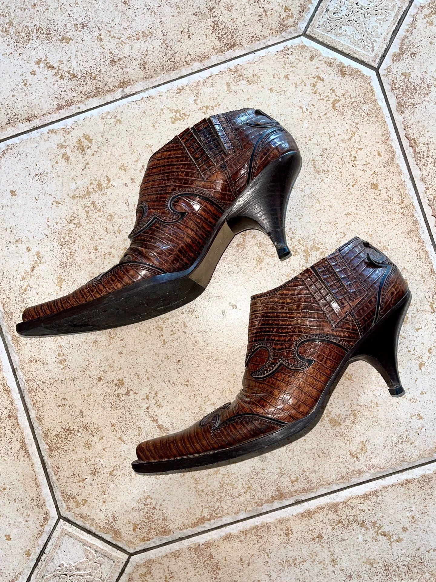 Miu Miu MIU MIU Rare Lizard Skin Western Cone Heel Pointed 40.5 Size US 7.5 / EU 40-41 - 2 Thumbnail