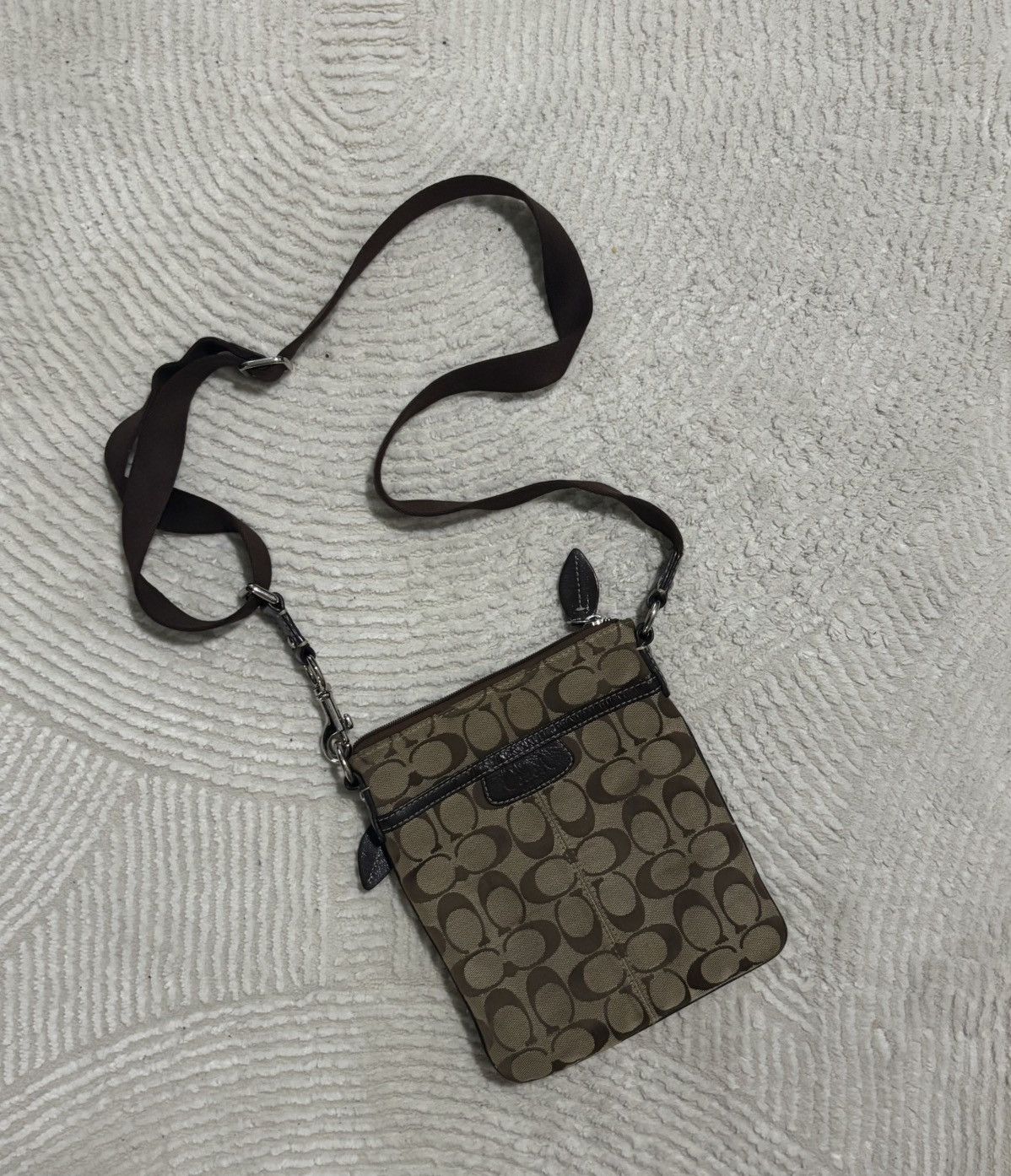 Coach Coach Monogram Logo Vintage Shoulder Bag Size ONE SIZE - 3 Thumbnail
