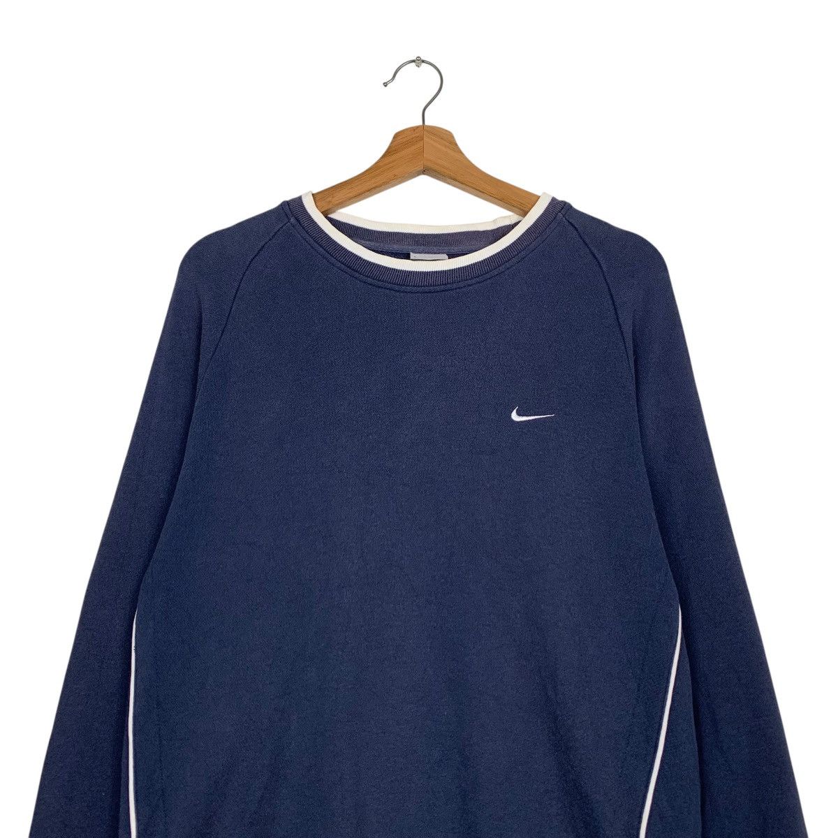 Nike Y2K NIKE Embroidery Small Logo Crewneck Sweatshirt #2196-C97 Size US M / EU 48-50 / 2 - 2 Thumbnail