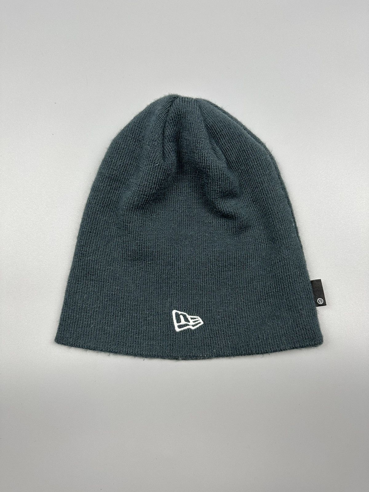Undercover 🔥SICK NICE🔥 UNDERCOVER JUN TAKAHASHI X NEW ERA U LOGO BEANIE Size ONE SIZE - 2 Thumbnail