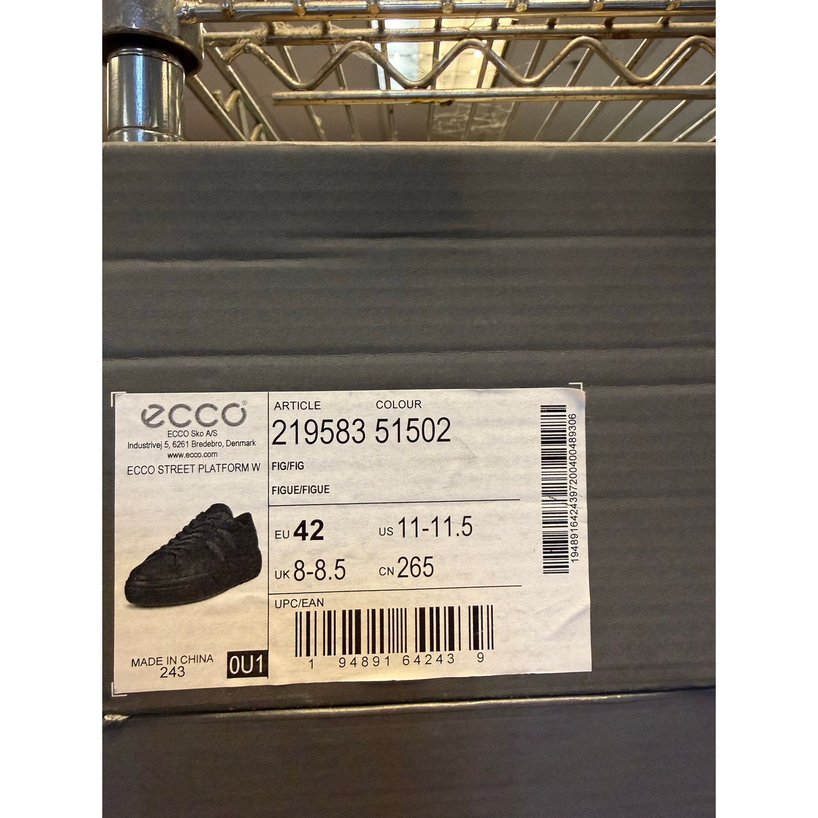 Ecco ECCO WOMEN'S 42 STREET PLATFORM LEATHER SNEAKER FIG MAROON Size US 8 / IT 38 - 6 Thumbnail