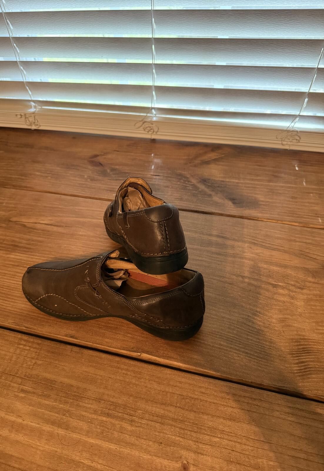 Clarks Brown Leather Casual Slip-On Shoes Size US 7.5 / IT 37.5 - 2 Thumbnail